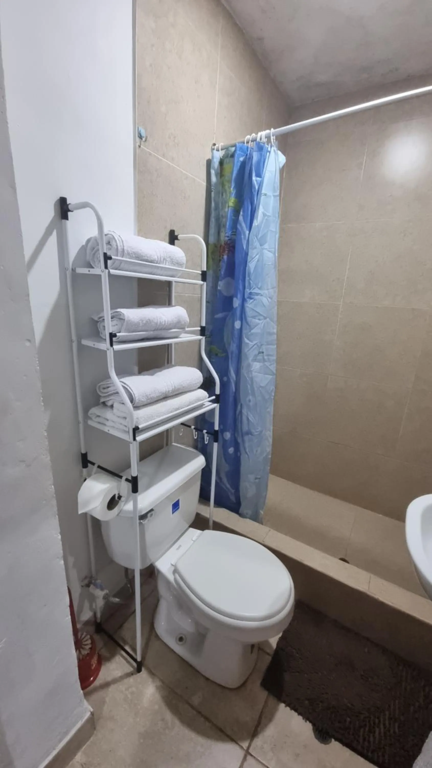 Shower in Mallku Wasi - Lodging Hotel Cusco