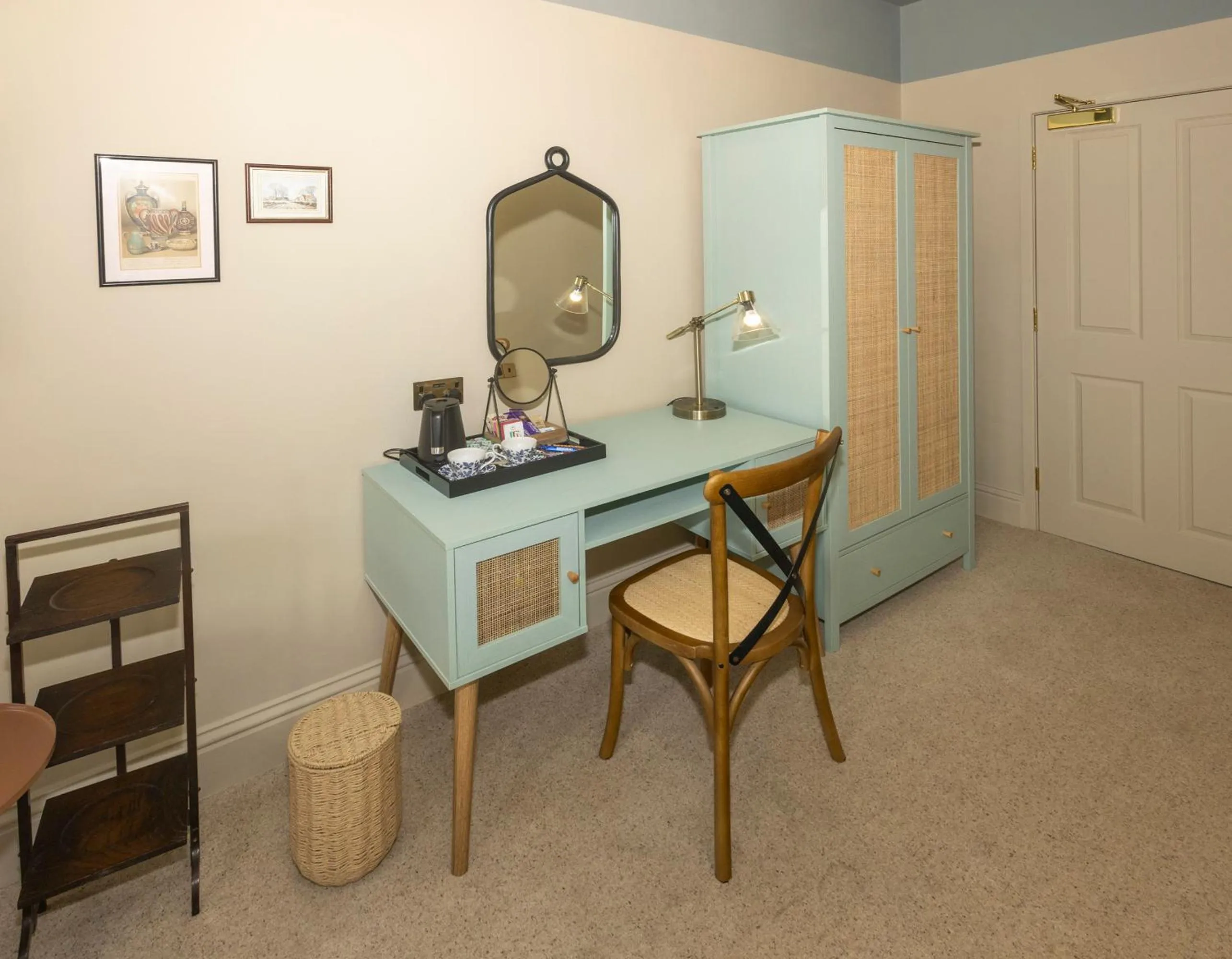 hair dresser in Eype's Mouth Country Hotel