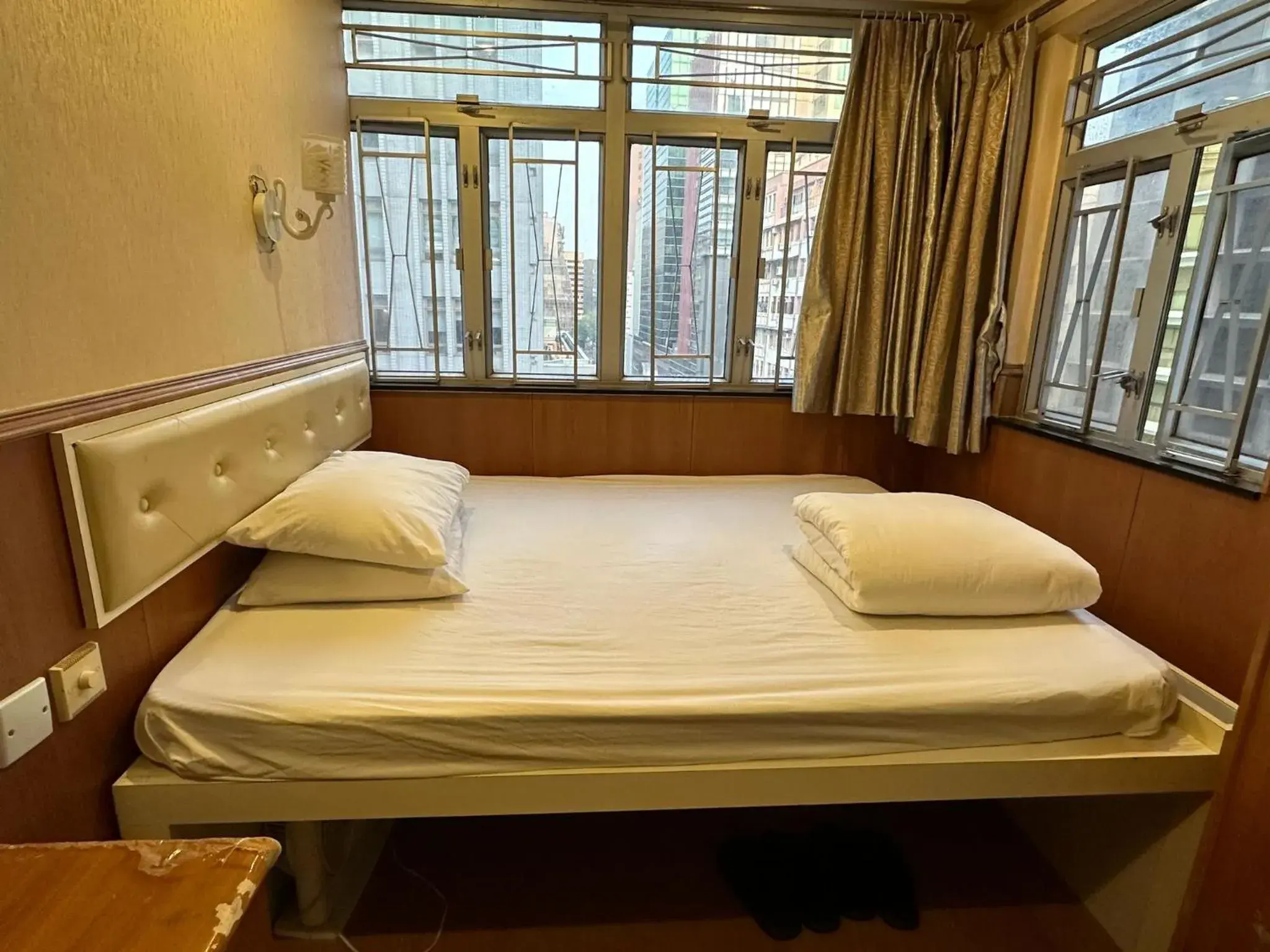 Bed in Kowloon Hostel Bed in Kowloon Hostel