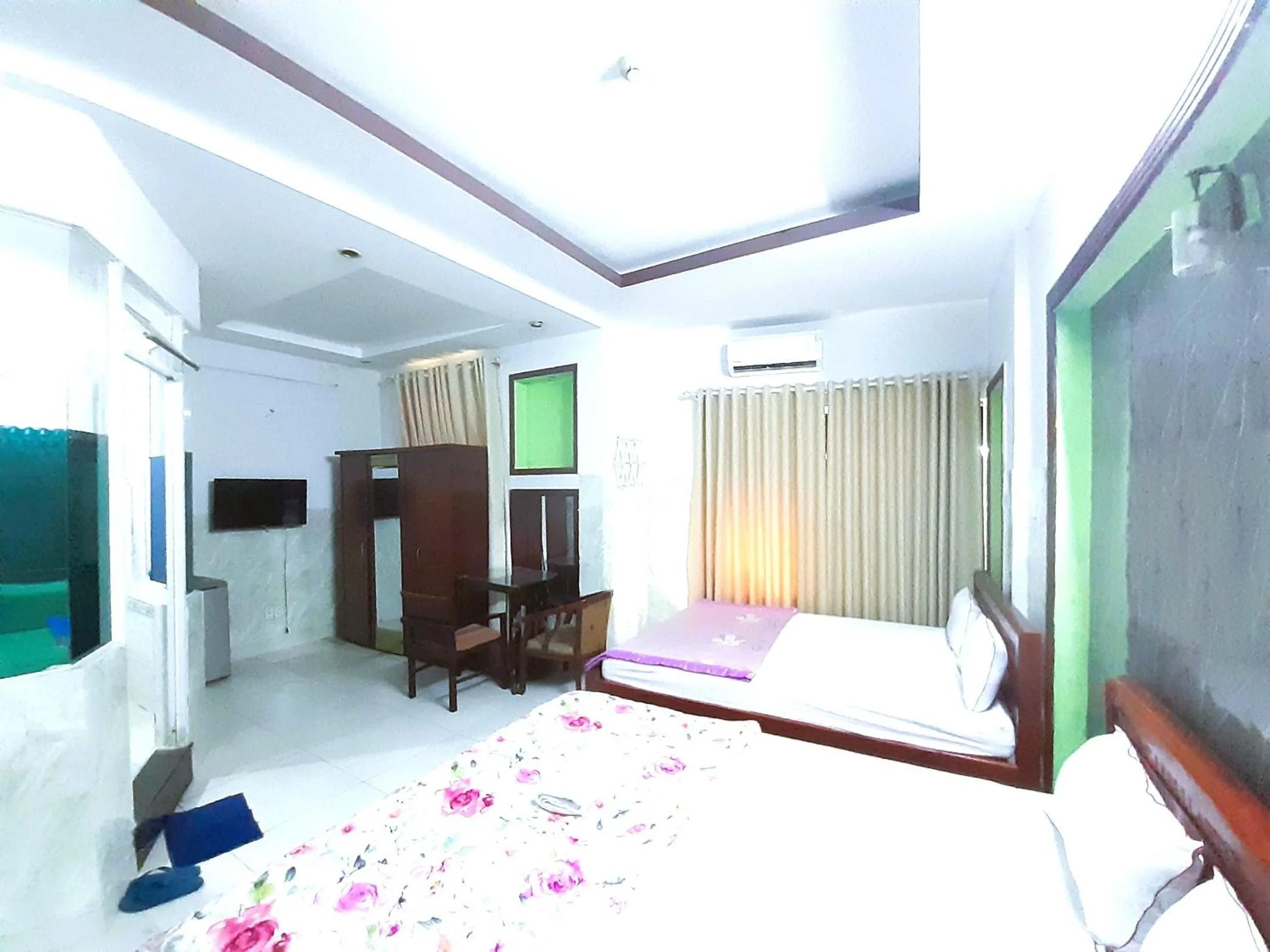 Bedroom in Cam Tho Hotel