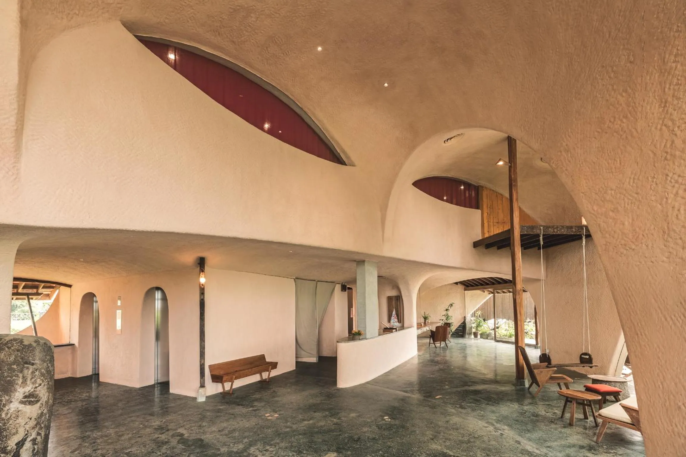 Lobby or reception in Reu Boutique Hotel