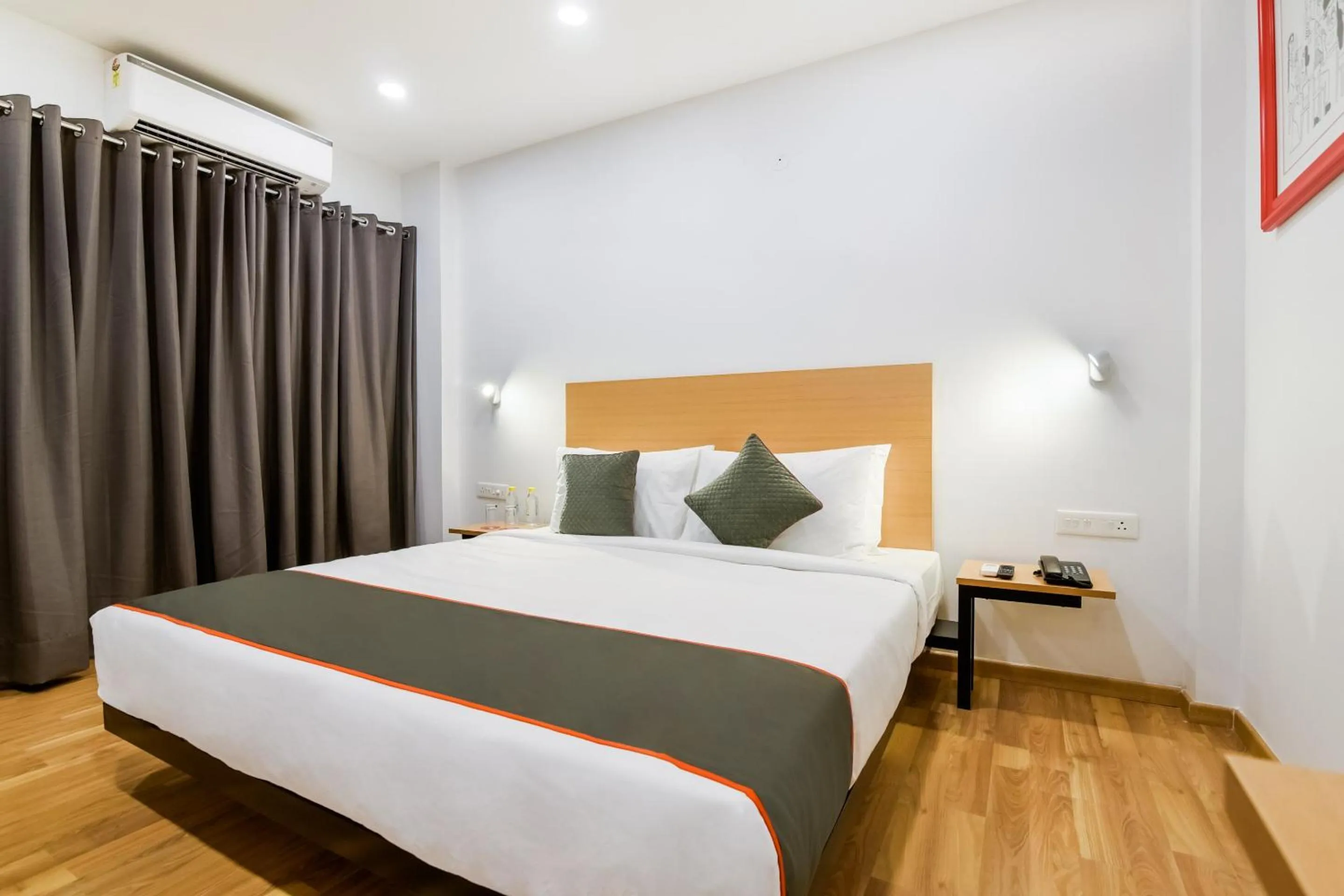 Bedroom, Bed in Townhouse 094 HOTEL MORO