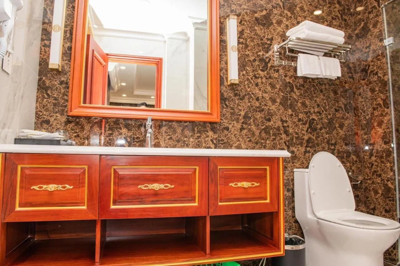 Toilet in Hotel Los Angeles