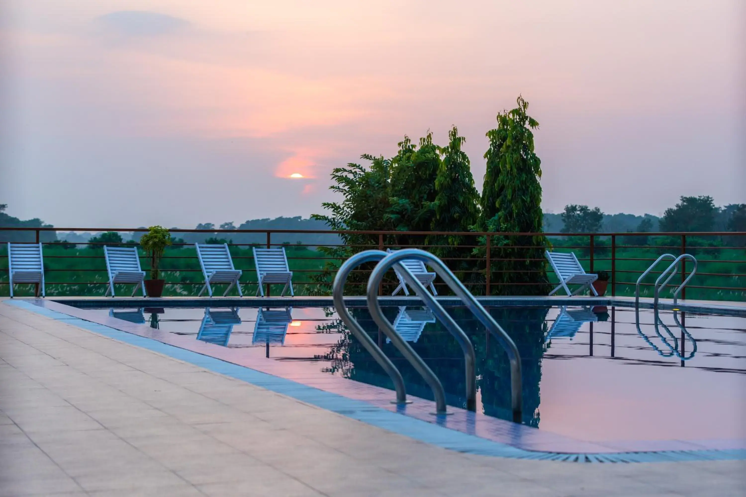 Pool view in Park Safari Resort, Chitwan National Park Pool view in Park Safari Resort, Chitwan National Park