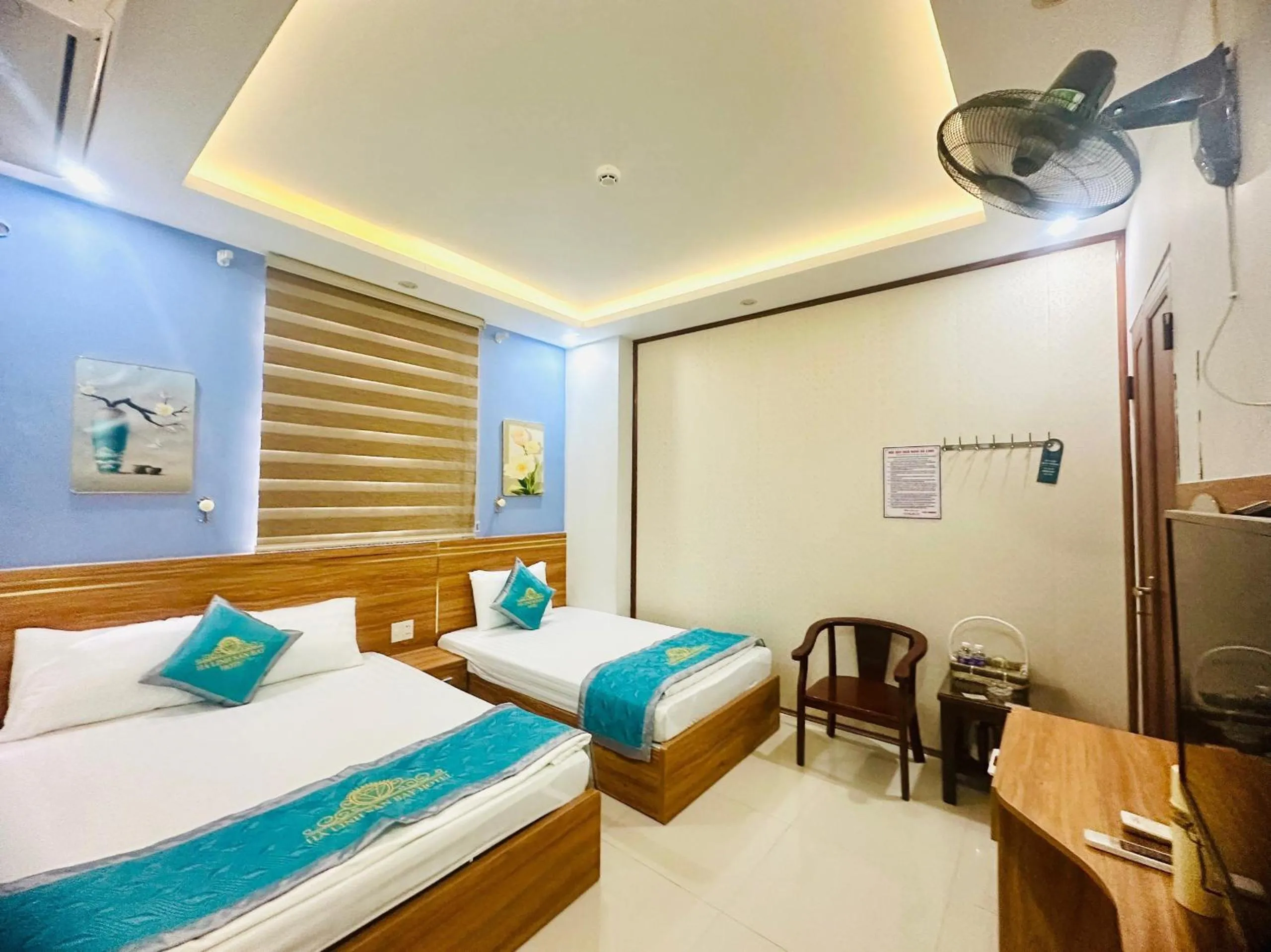 Bed in Ha Linh Hotel DB - by BAY LUXURY