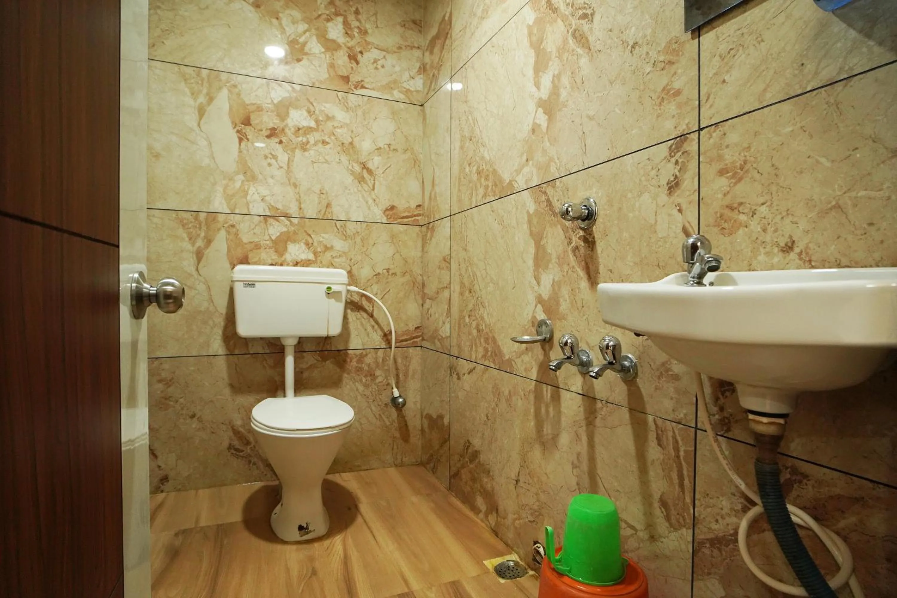 Shower in PS Luxury Hotel