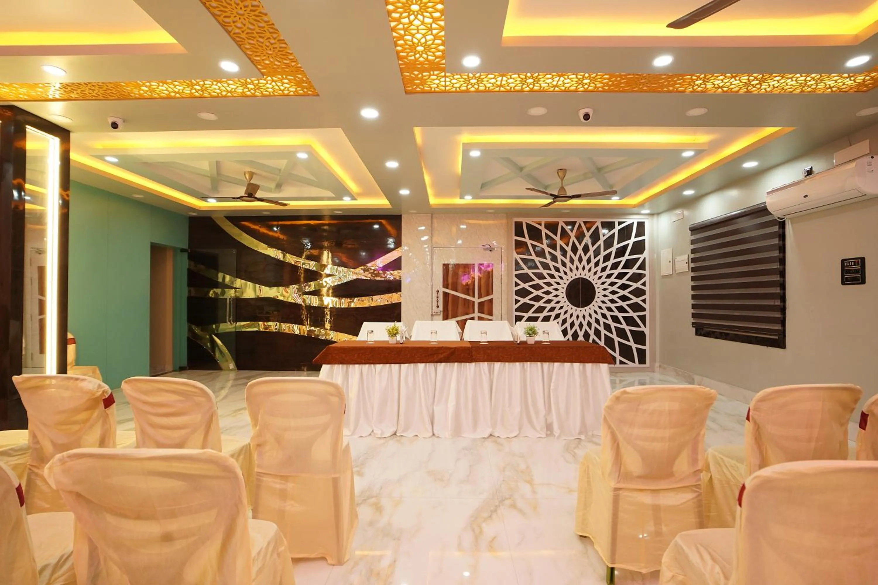 Living room in PS Luxury Hotel