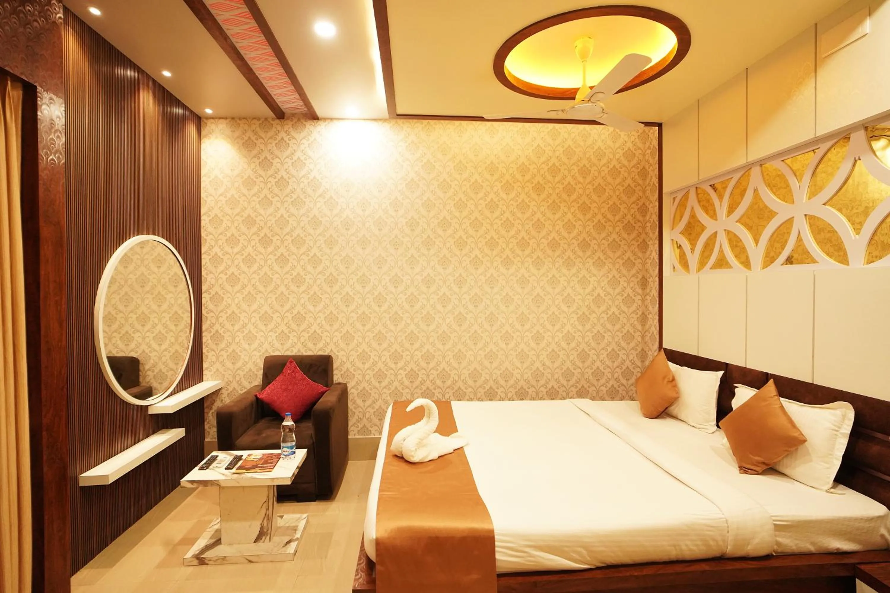 Bed in PS Luxury Hotel