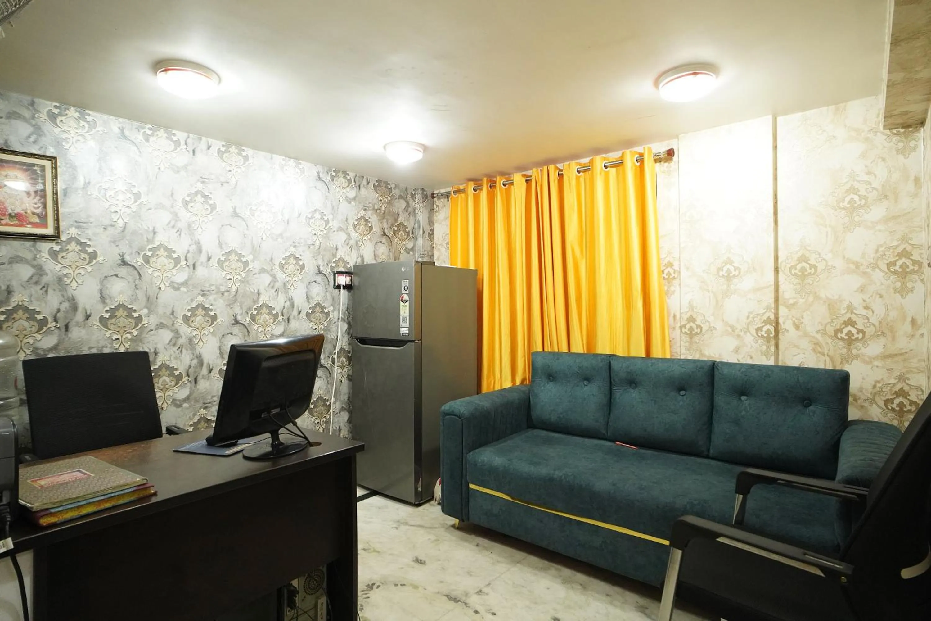 TV and multimedia in PS Luxury Hotel