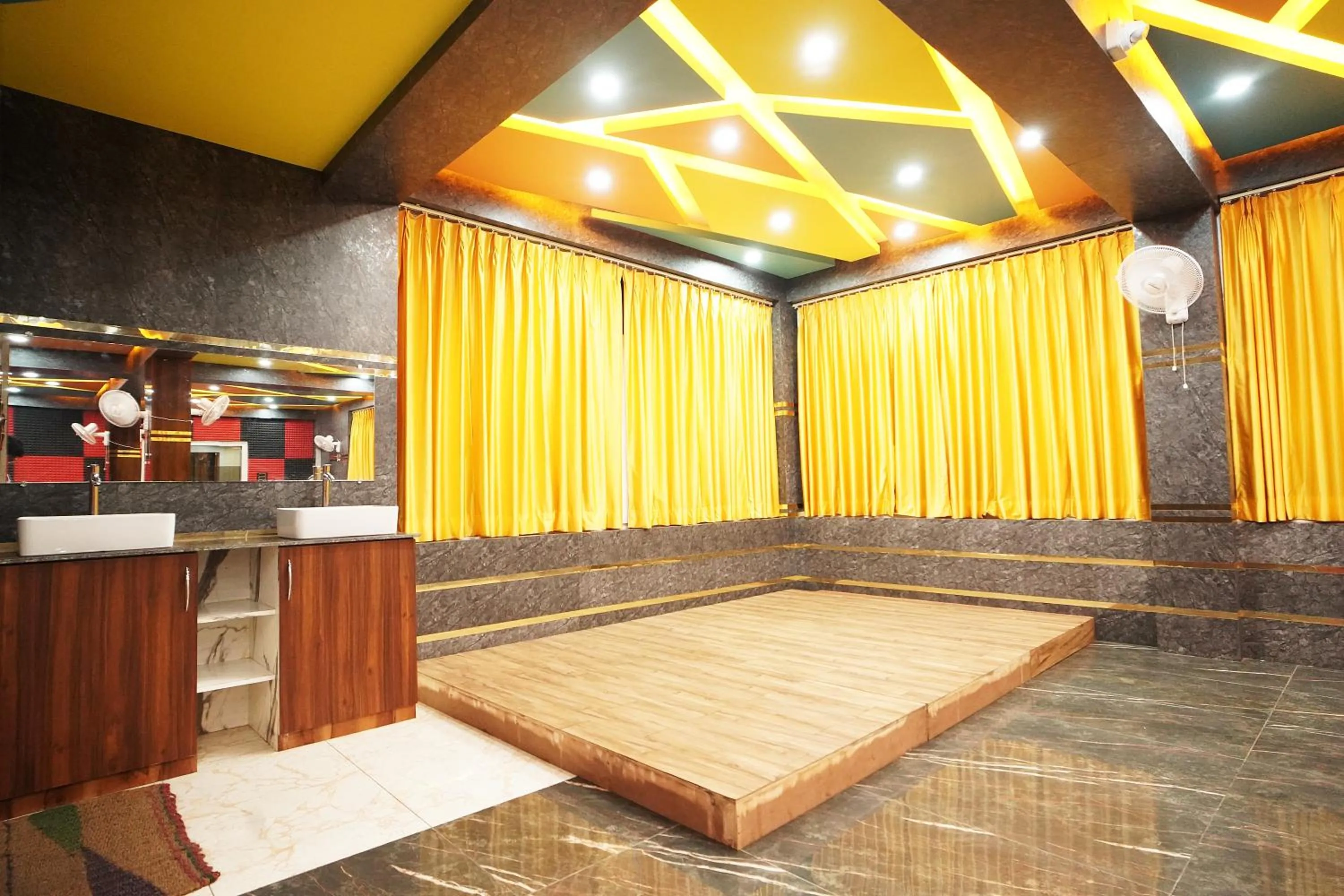 Property building in PS Luxury Hotel