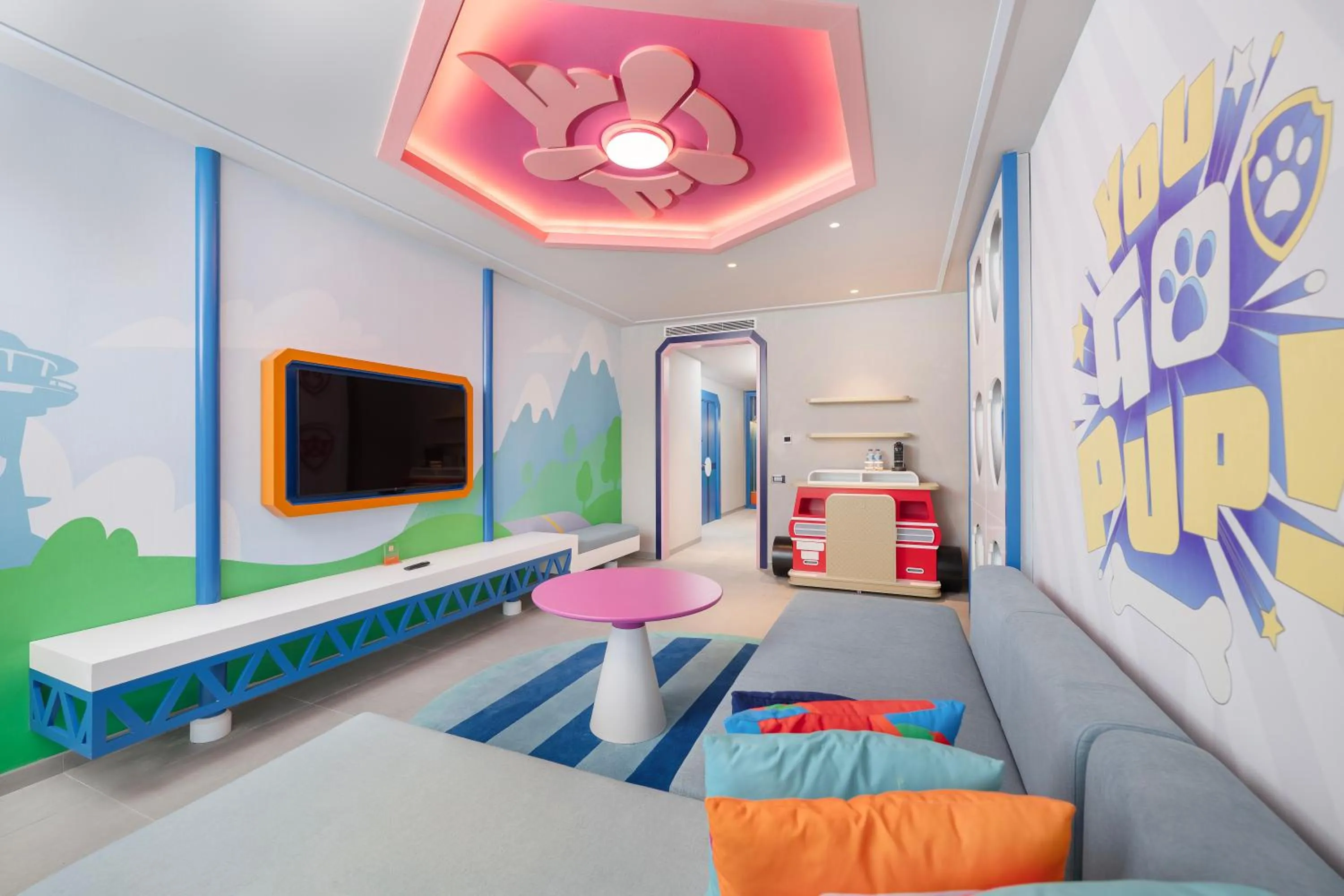 Living room, Bed in The Land Of Legends Nickelodeon Hotel Antalya