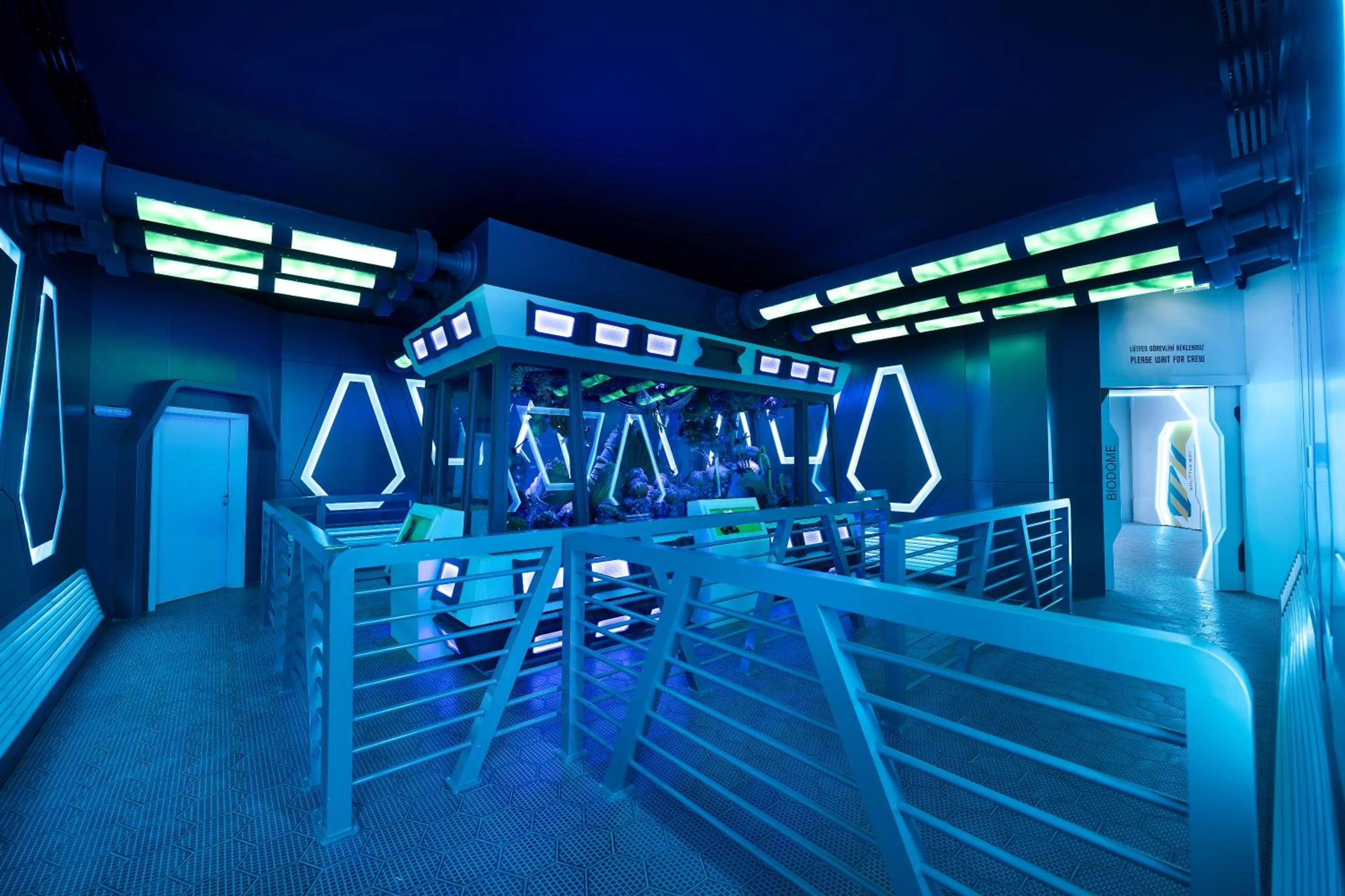 Entertainment in The Land Of Legends Nickelodeon Hotel Antalya