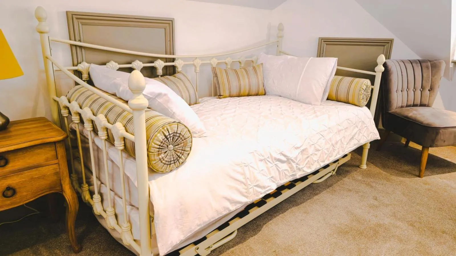 Bed in The Bat and Ball