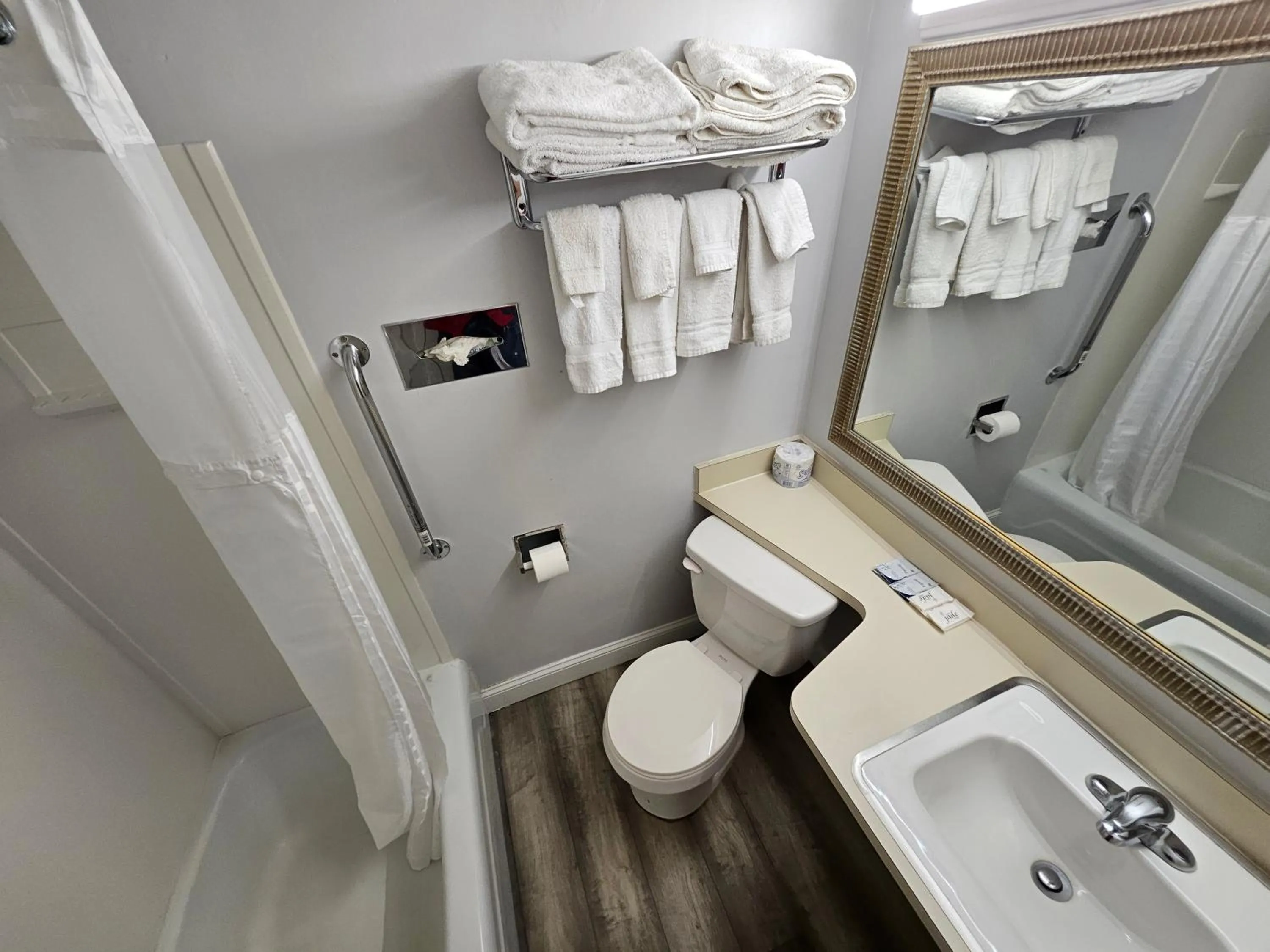 Center Street Value Inn