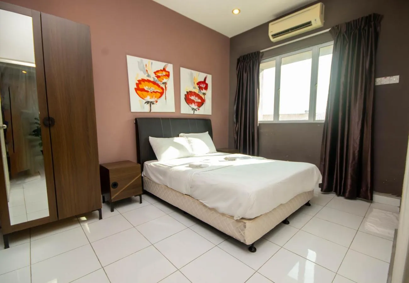 Bed in JQ Osborne Apartment