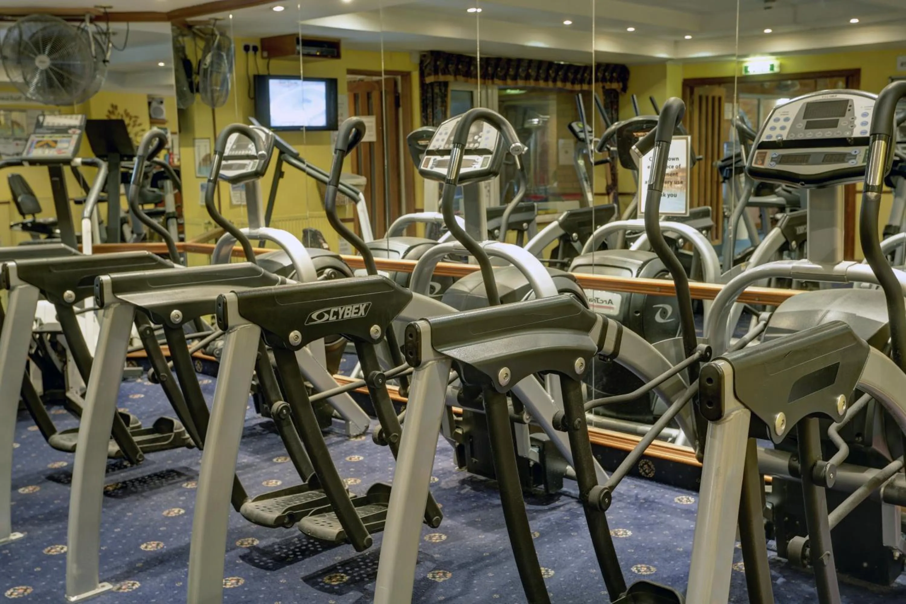 Fitness centre/facilities, Fitness Center/Facilities in Best Western Queens Hotel
