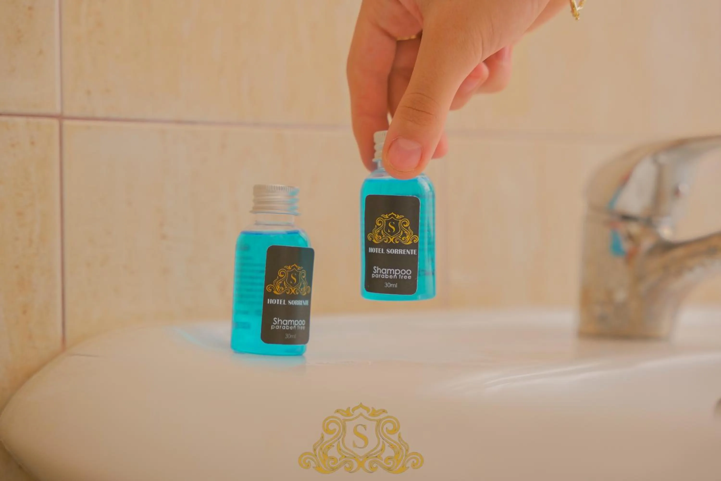 Bathroom in Hotel Sorrente