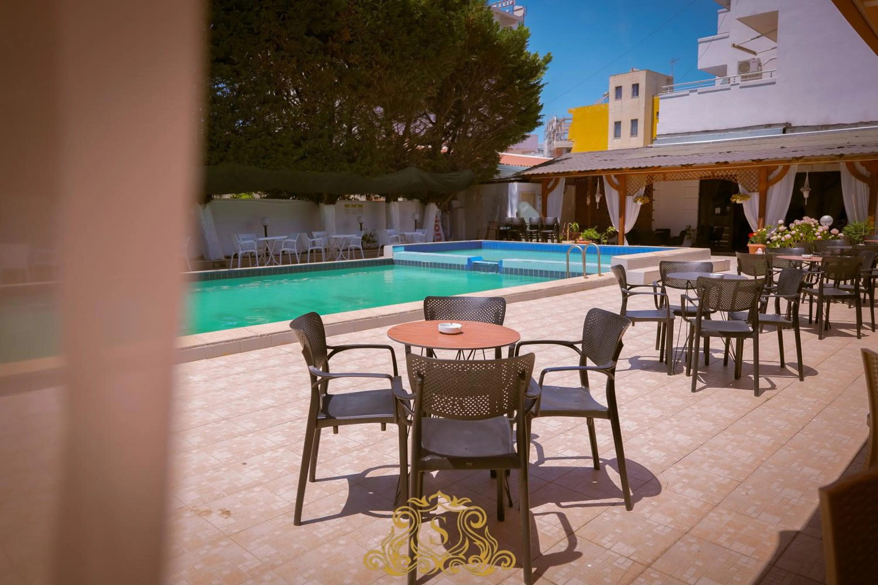 Property building in Hotel Sorrente