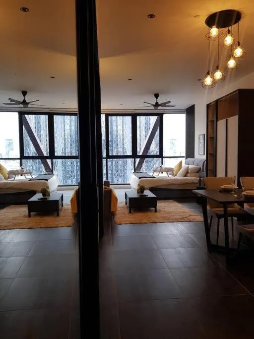 Klcc Suites at Twin Tower