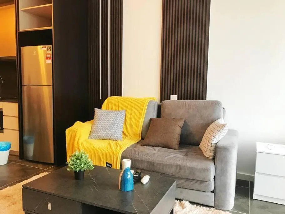 Klcc Suites at Twin Tower