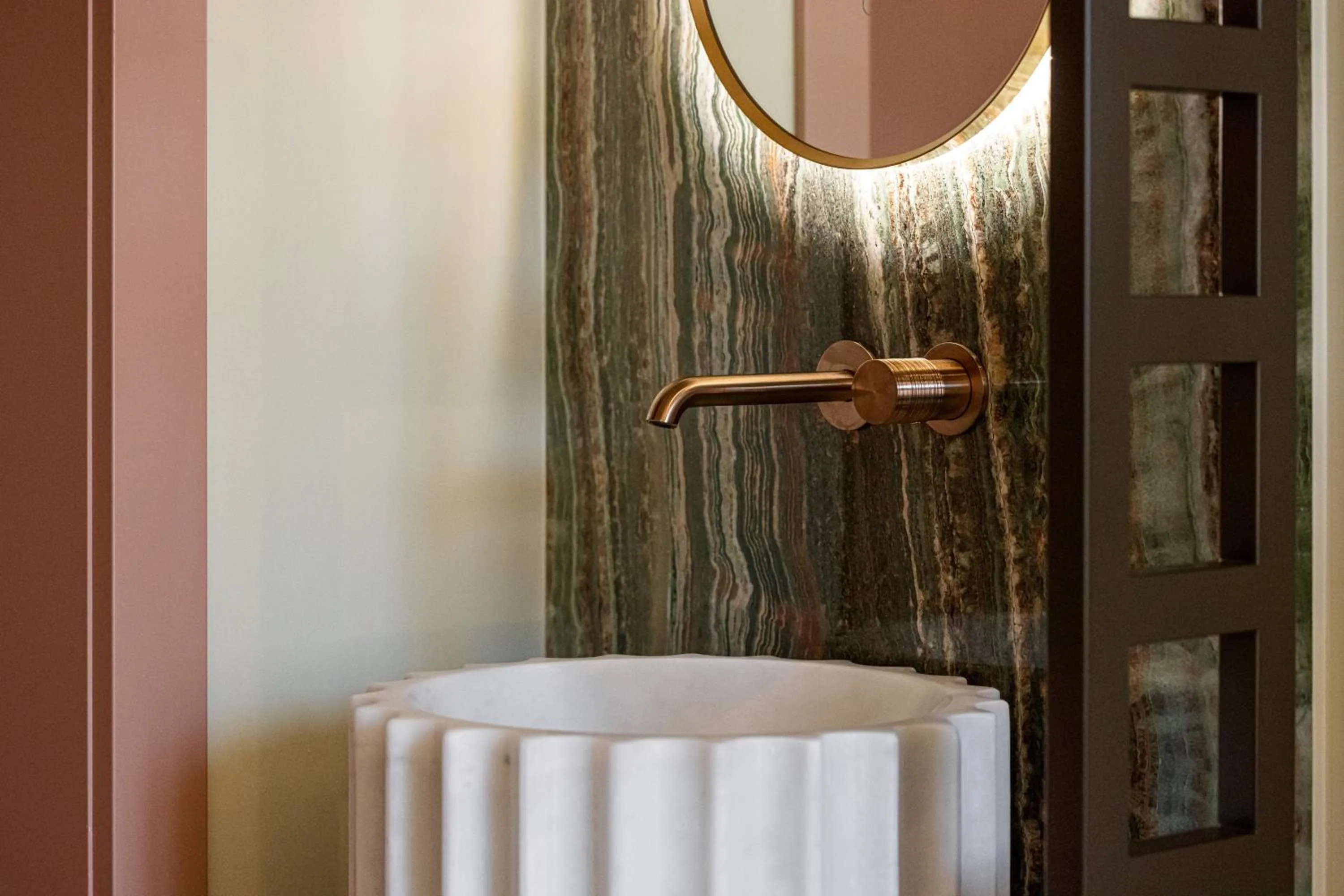 Bathroom in Naomi Nice