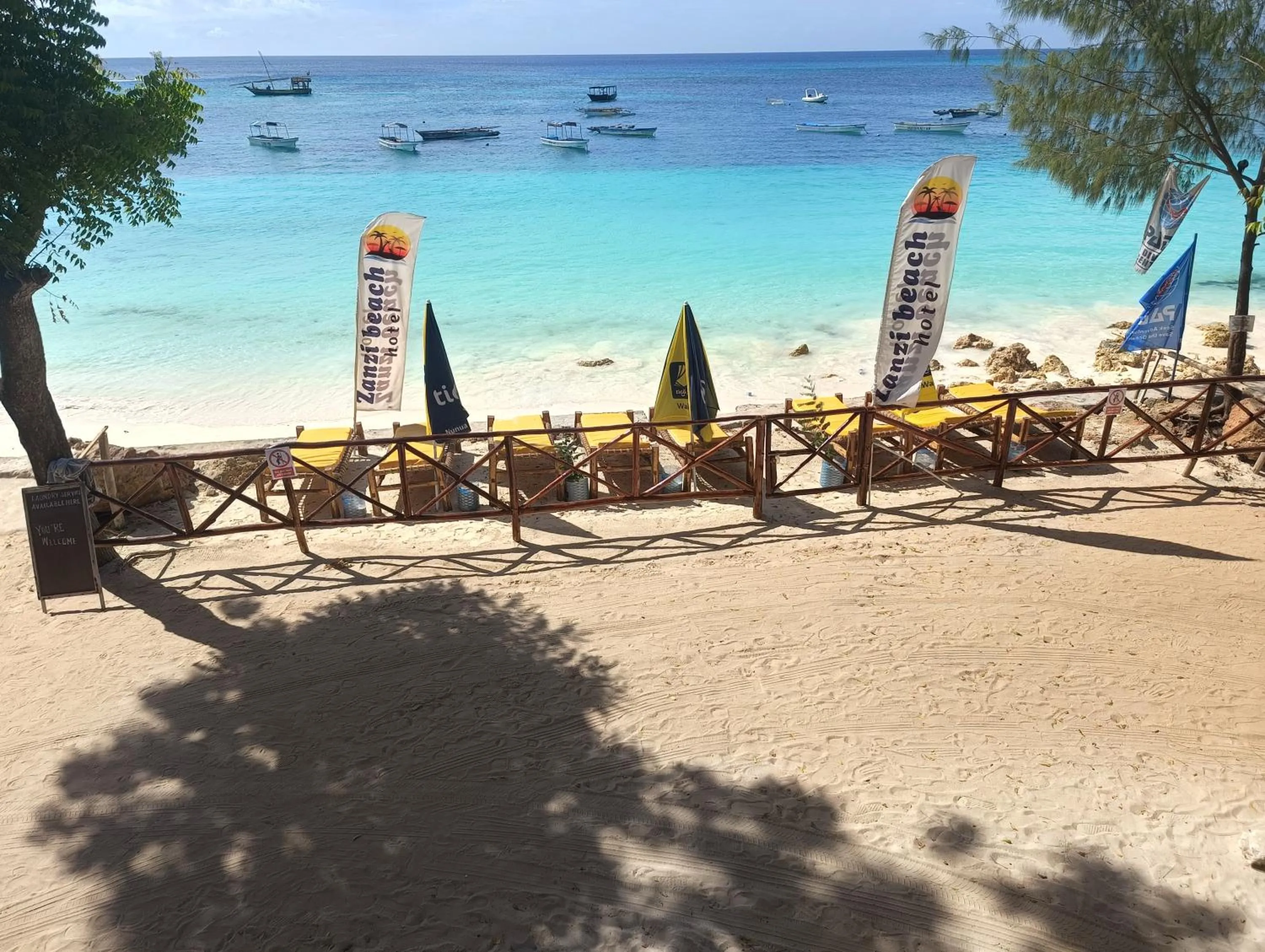 Day in Zanzi beach hotel