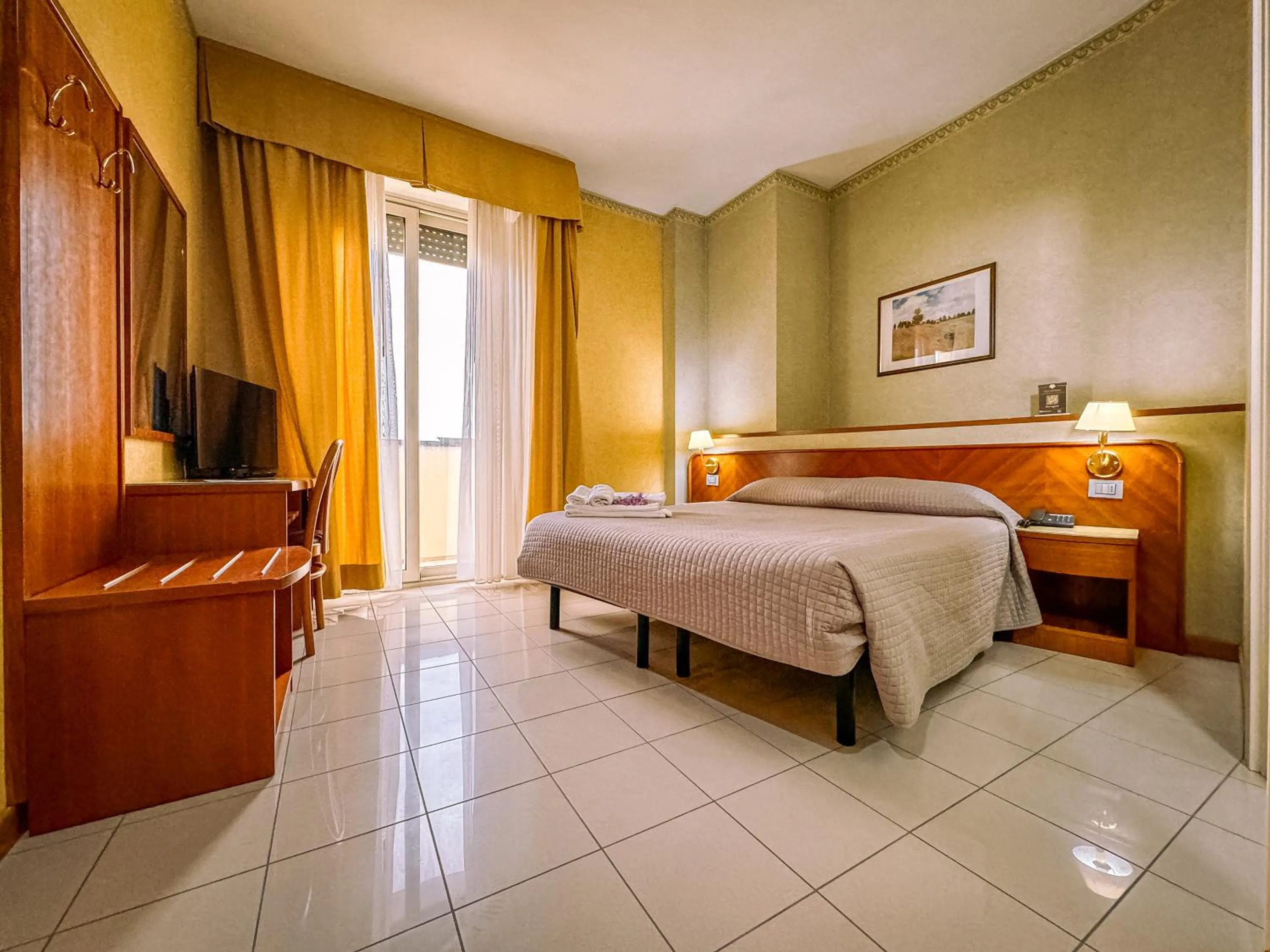 Bed in Hotel Remin Plaza