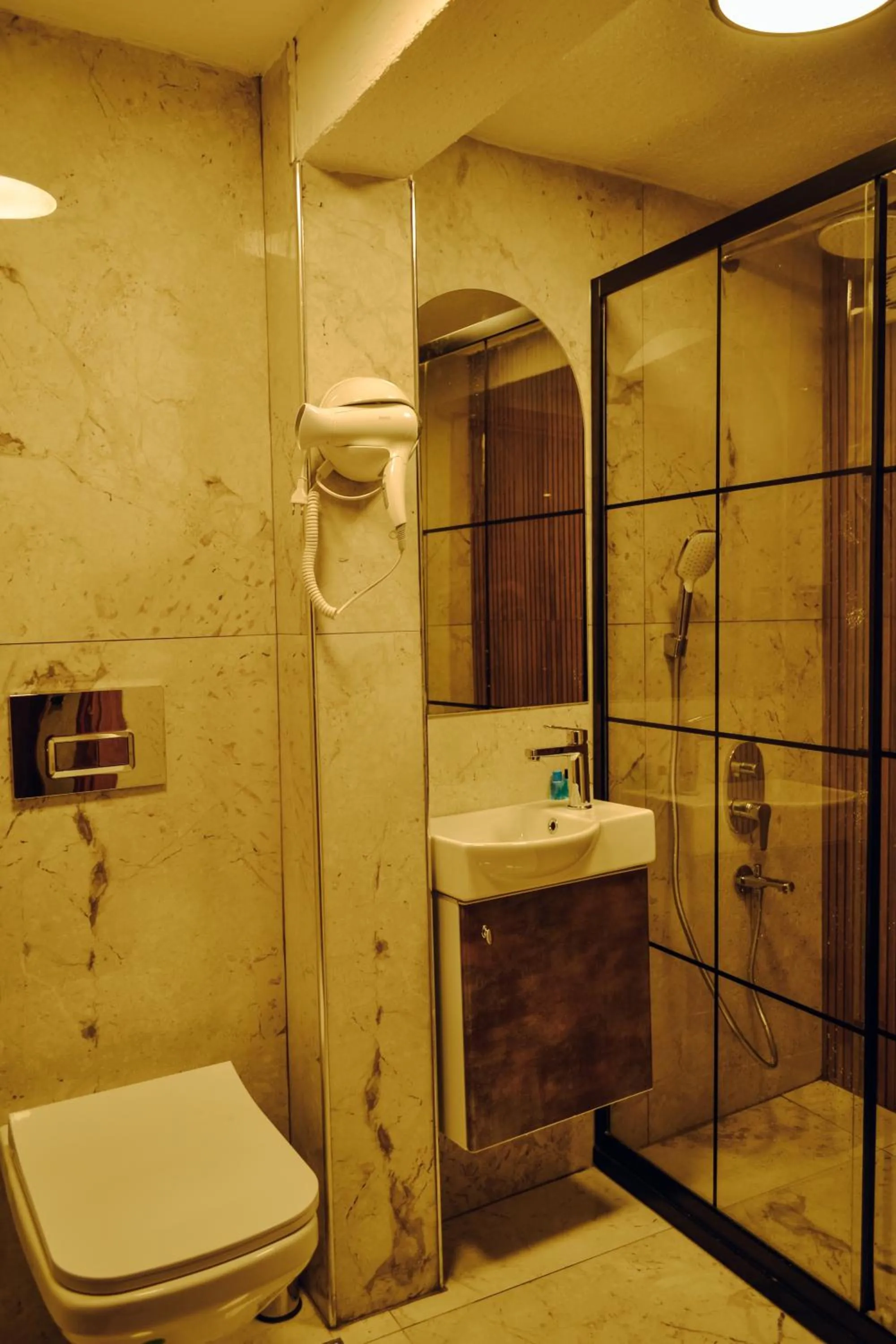 Shower in Galata Calm Tale Hotel