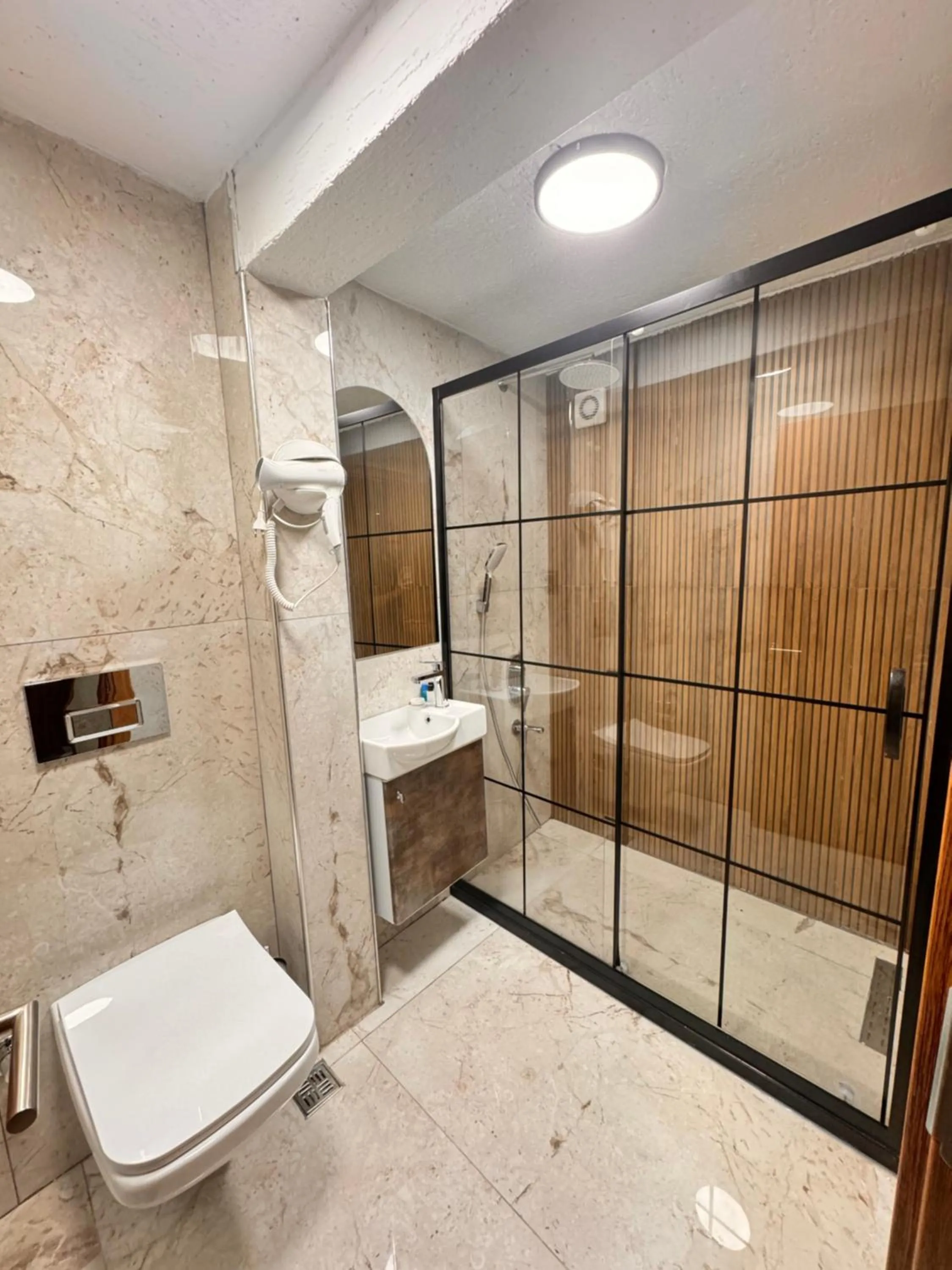 Shower in Galata Calm Tale Hotel
