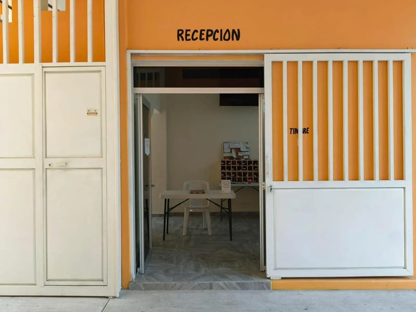 Lobby or reception in OYO Hotel La Playa Lobby or reception in OYO Hotel La Playa