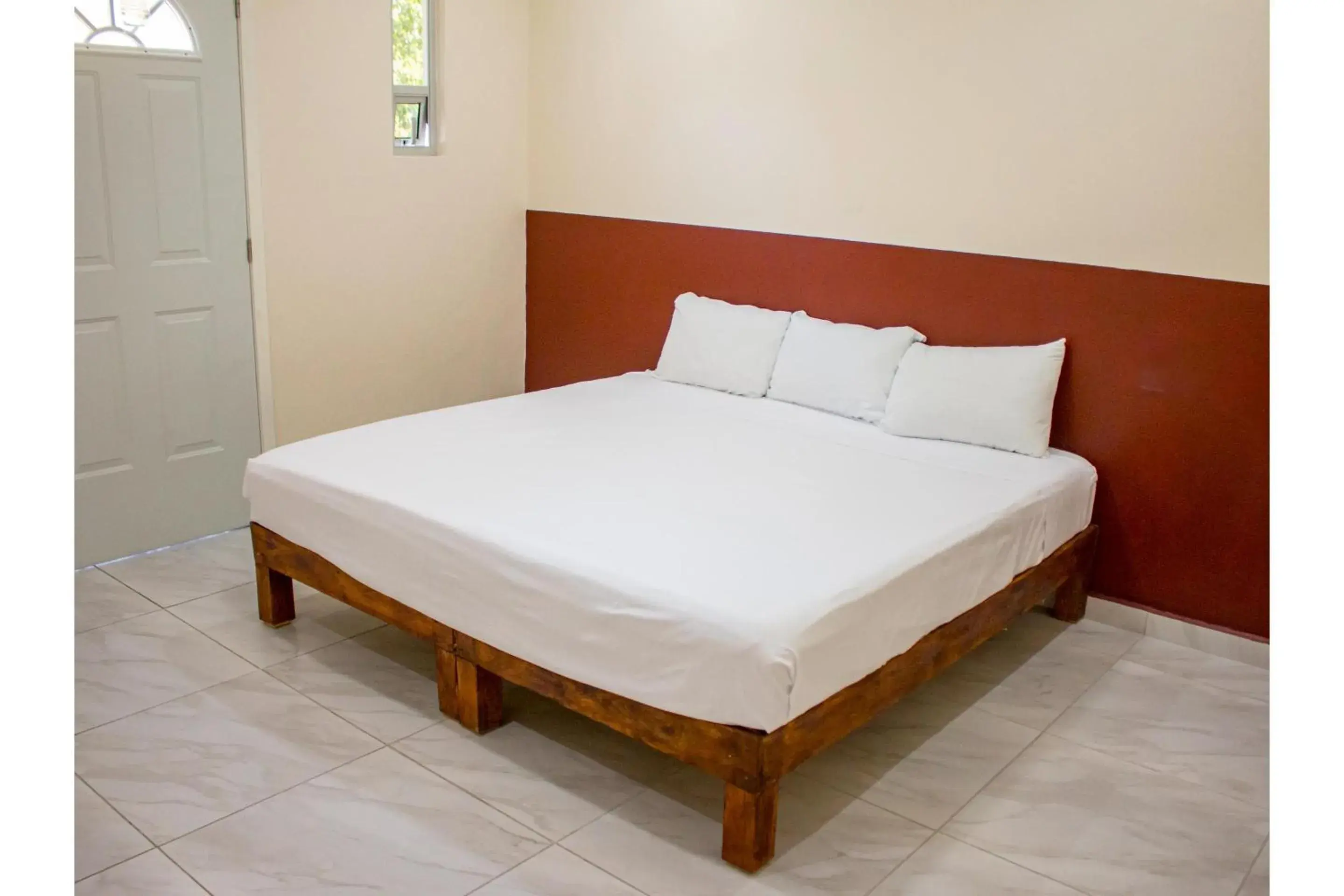 Superior Double Room in OYO Hotel La Playa Superior Double Room in OYO Hotel La Playa