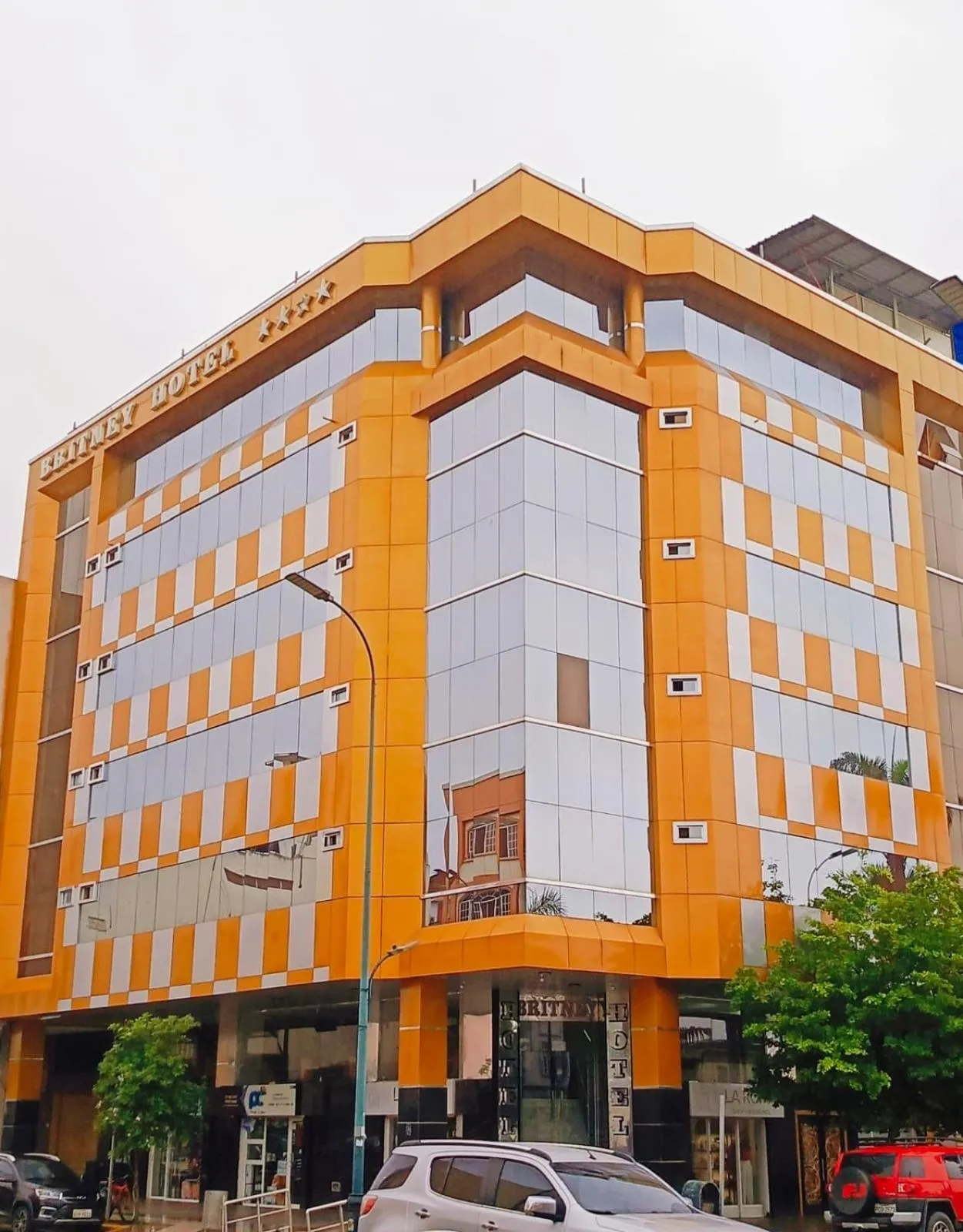 BRITNEY HOTEL Machala