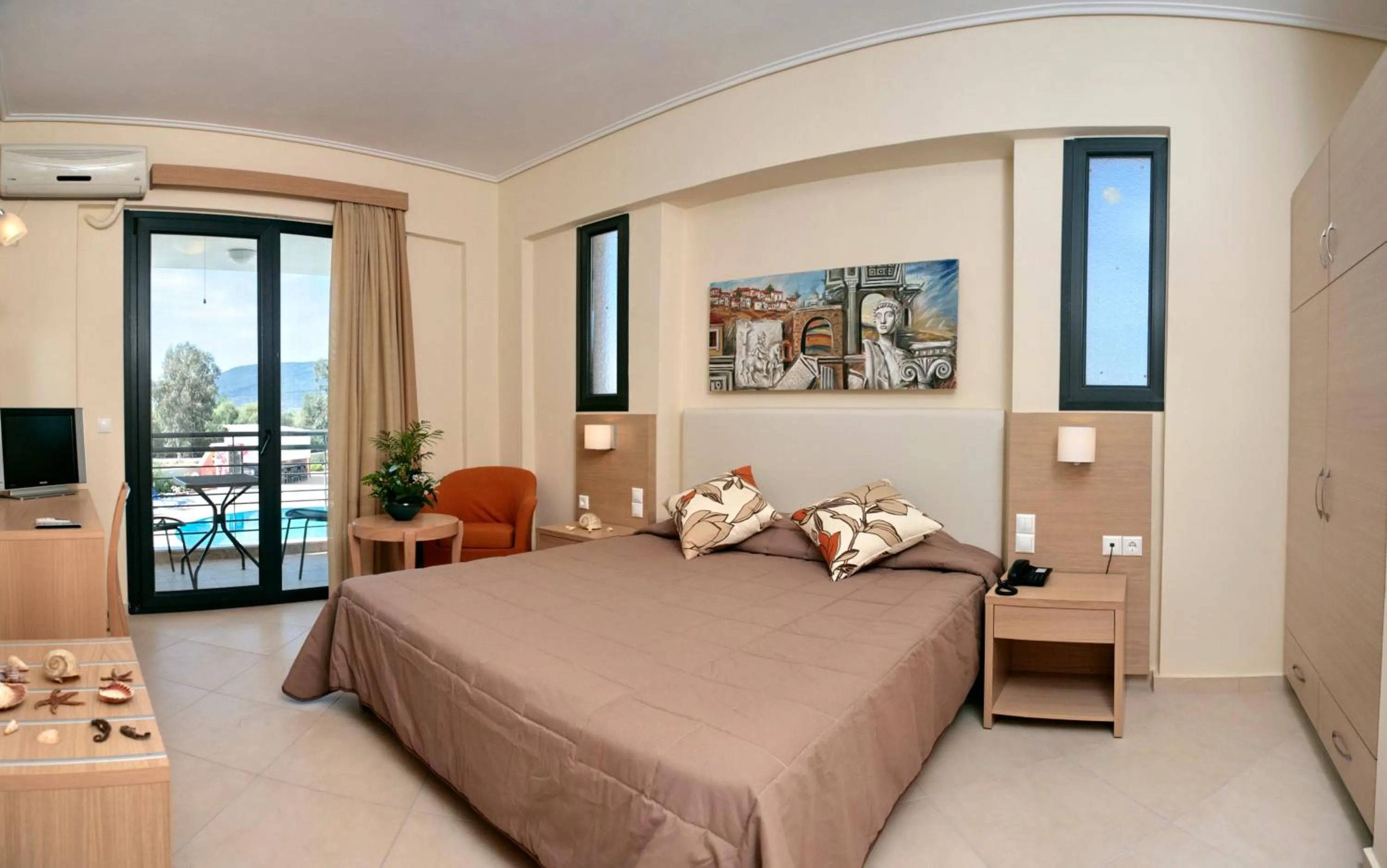 Photo of the whole room, Bed in Aeolian Gaea Hotel