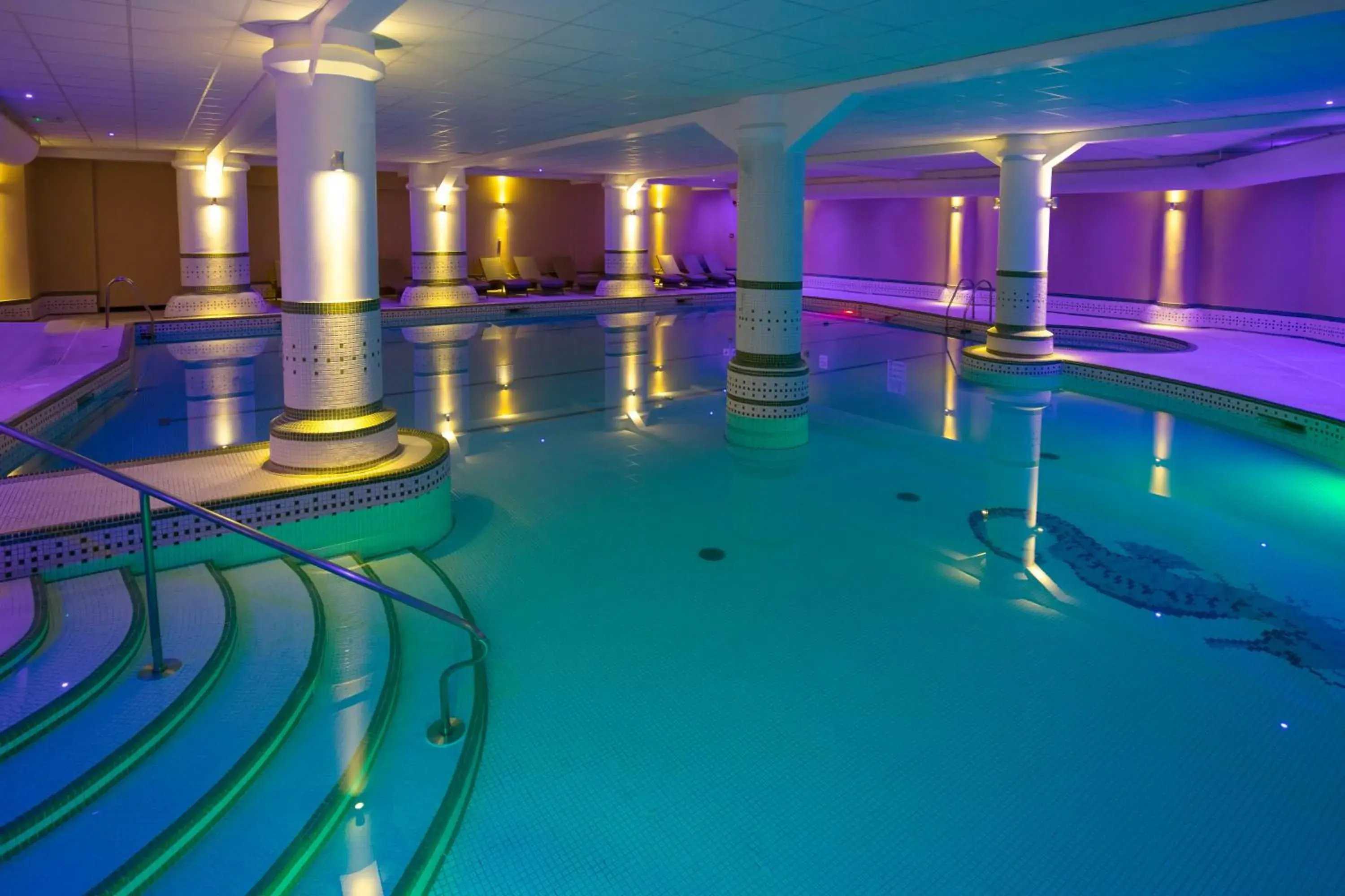 Swimming pool in Dunston Hall Hotel, Spa & Golf Resort Swimming pool in Dunston Hall Hotel, Spa & Golf Resort