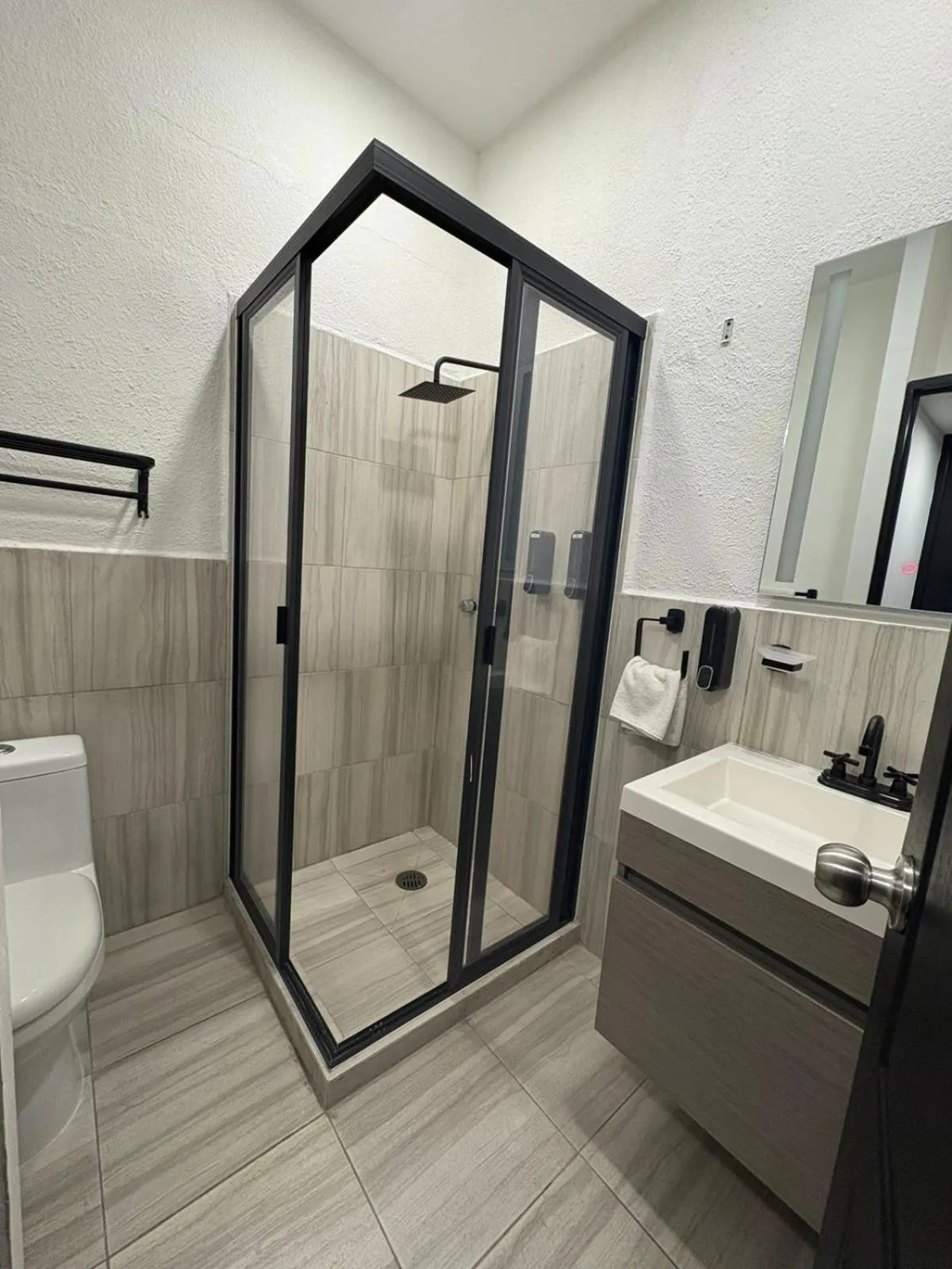 Bathroom in Singular Reforma