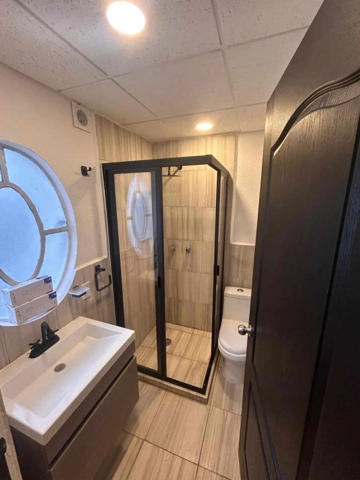 Bathroom in Singular Reforma