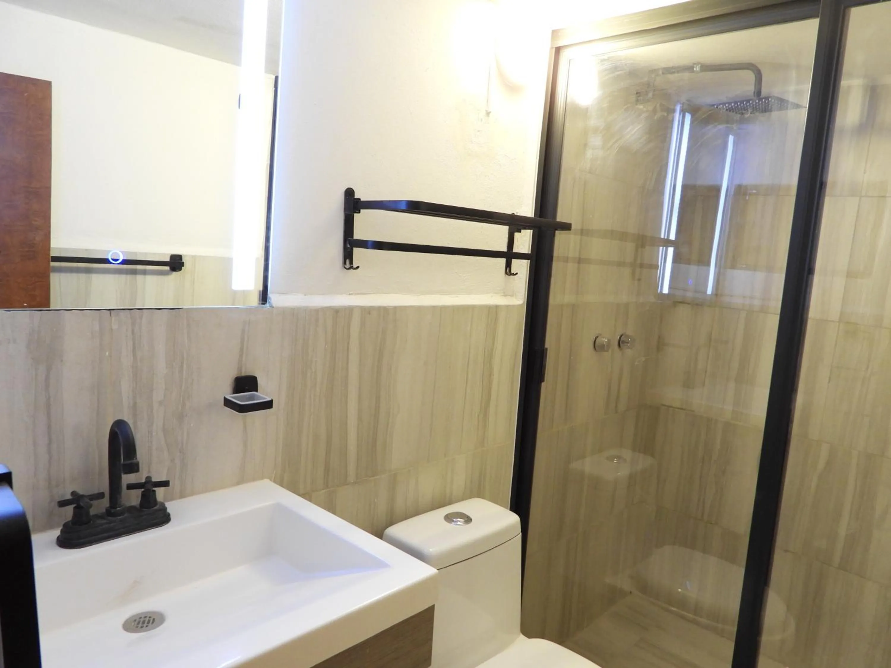 Bathroom in Singular Reforma