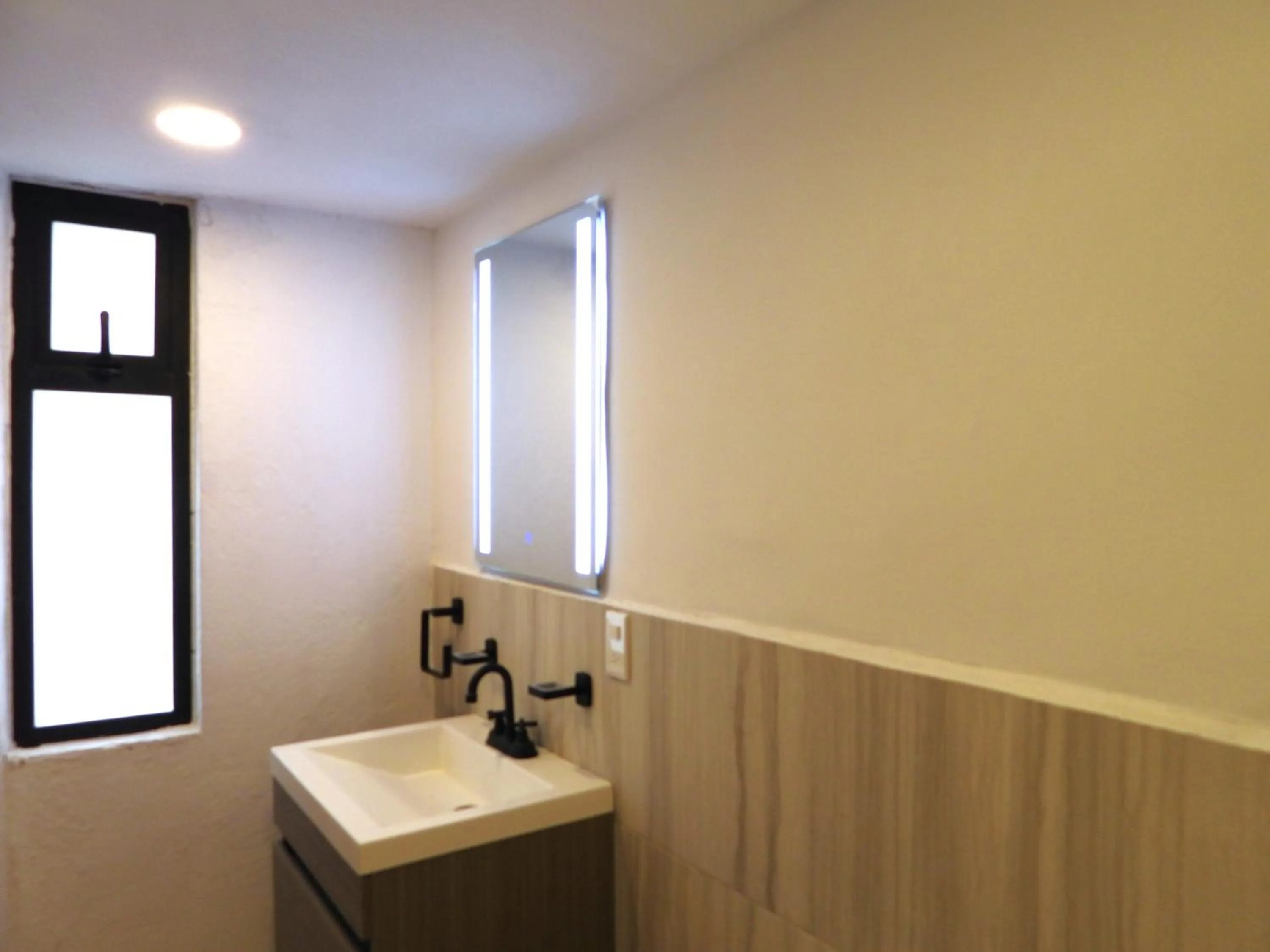 Bathroom in Singular Reforma