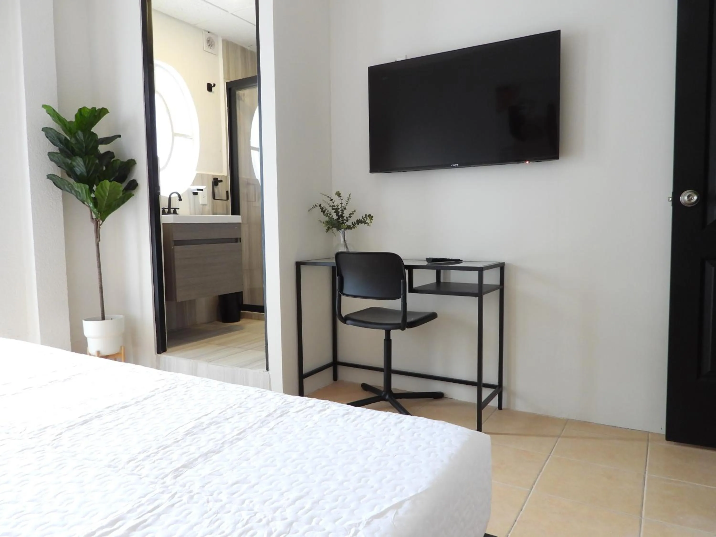 TV and multimedia, Bed in Singular Reforma