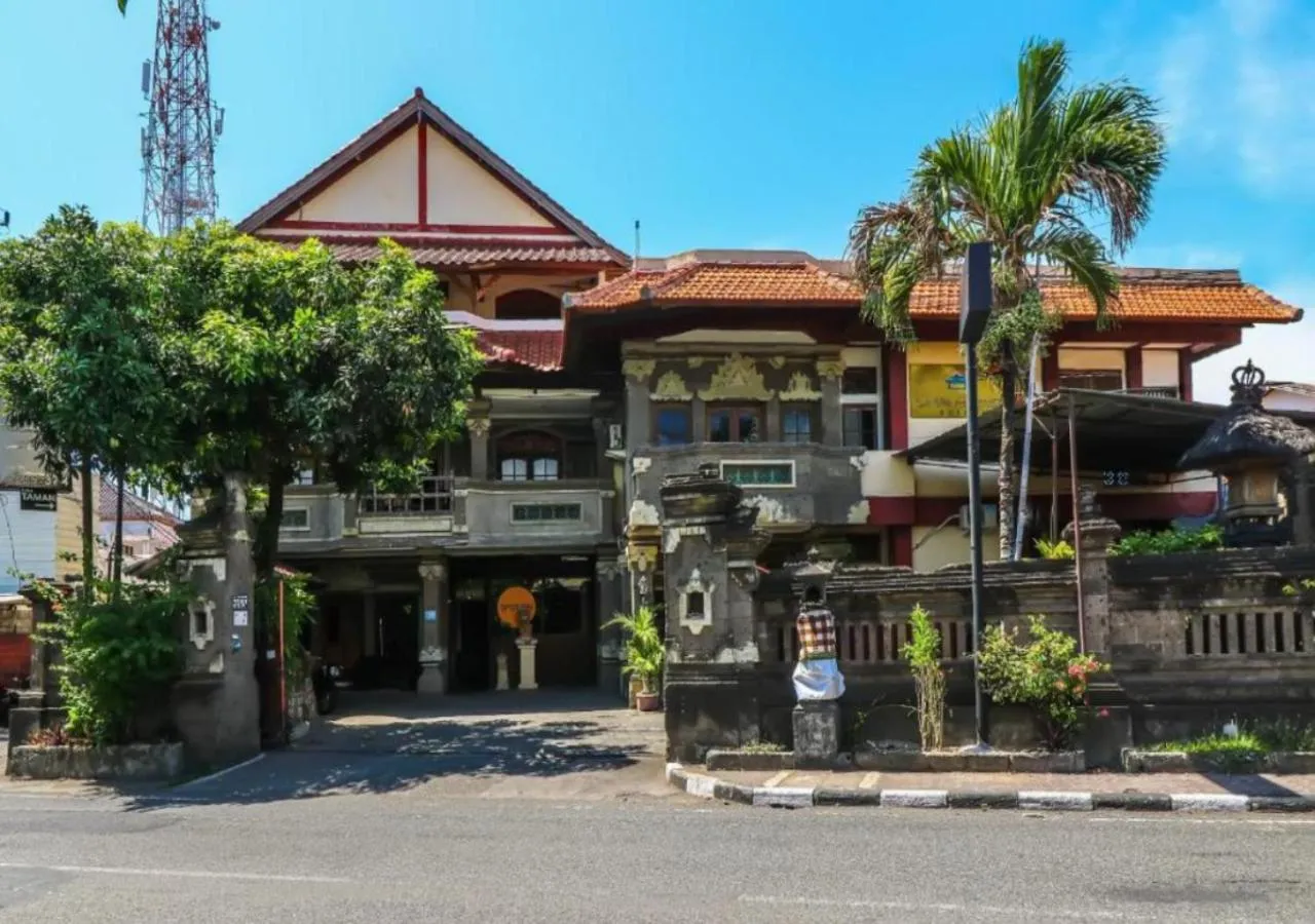Street view in Hotel Candra Adigraha