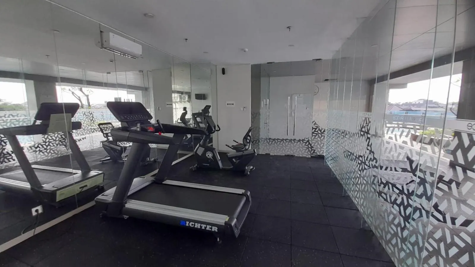 Fitness centre/facilities in Nemuru Grand Suites