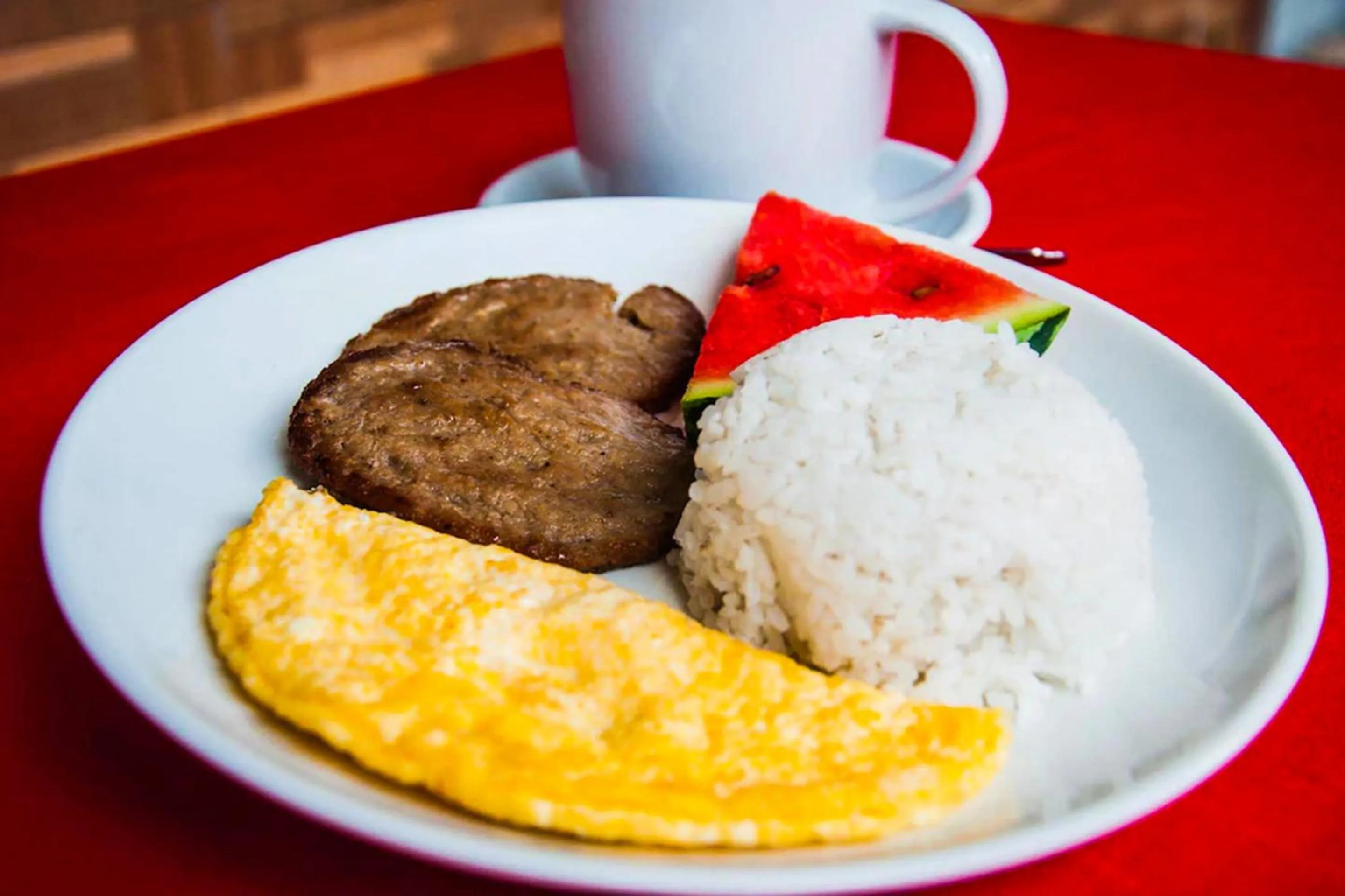 Breakfast in MBG Travellers Inn powered by Cocotel