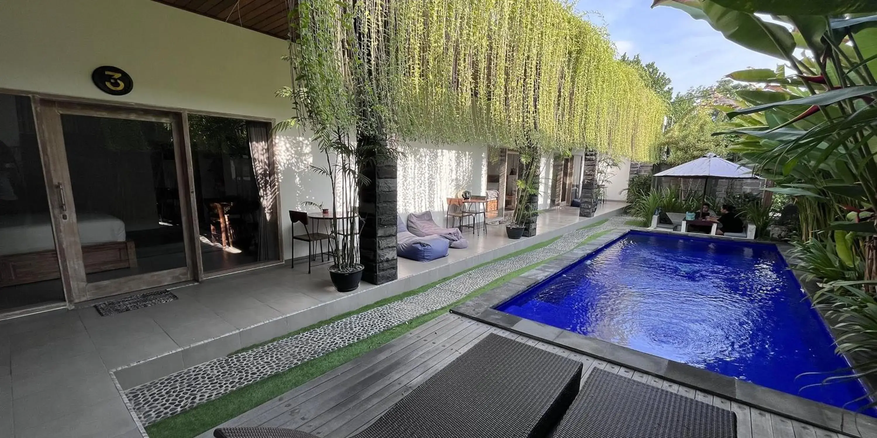 Swimming pool in Pis Bolong Canggu Swimming pool in Pis Bolong Canggu