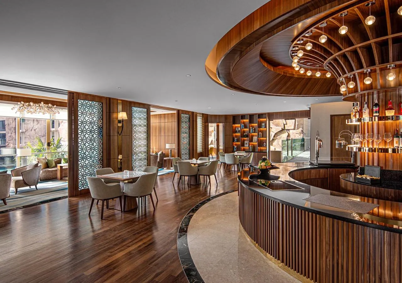 Lounge or bar in The Villas at Sunway Resort Hotel