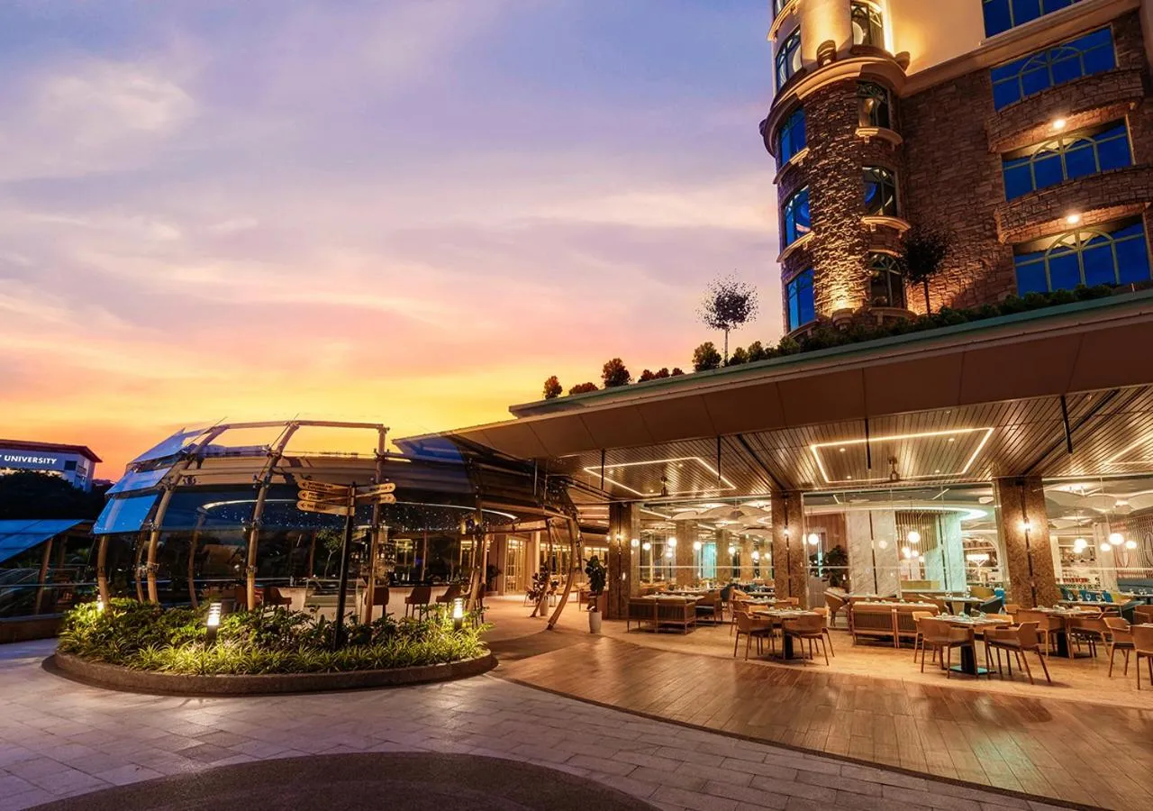 Buffet breakfast in The Villas at Sunway Resort Hotel