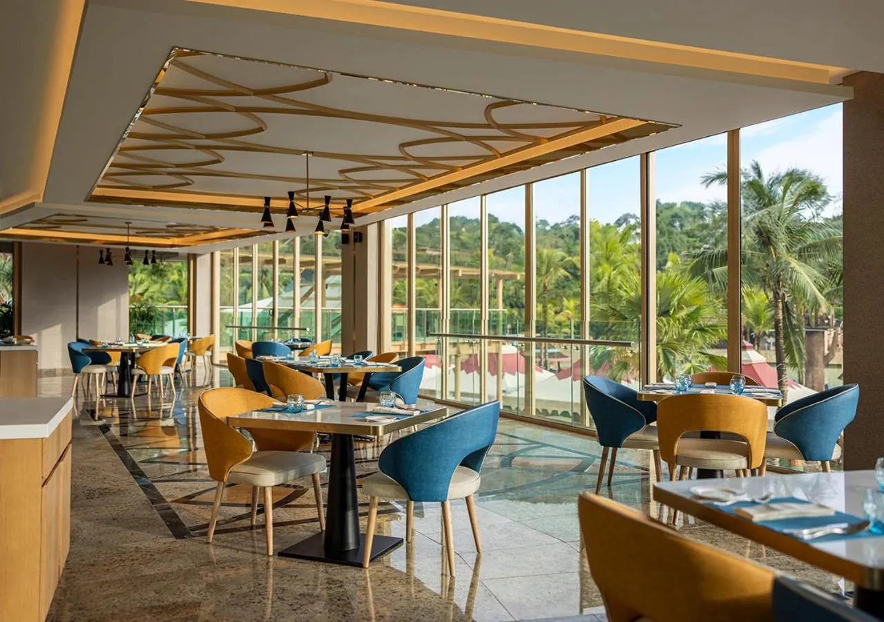 Buffet breakfast in The Villas at Sunway Resort Hotel
