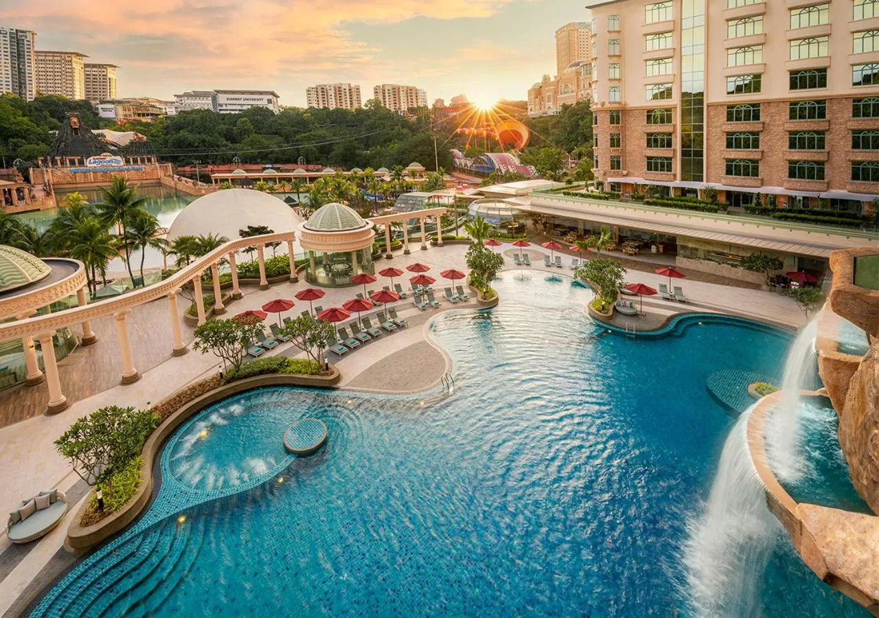 Swimming pool in The Villas at Sunway Resort Hotel