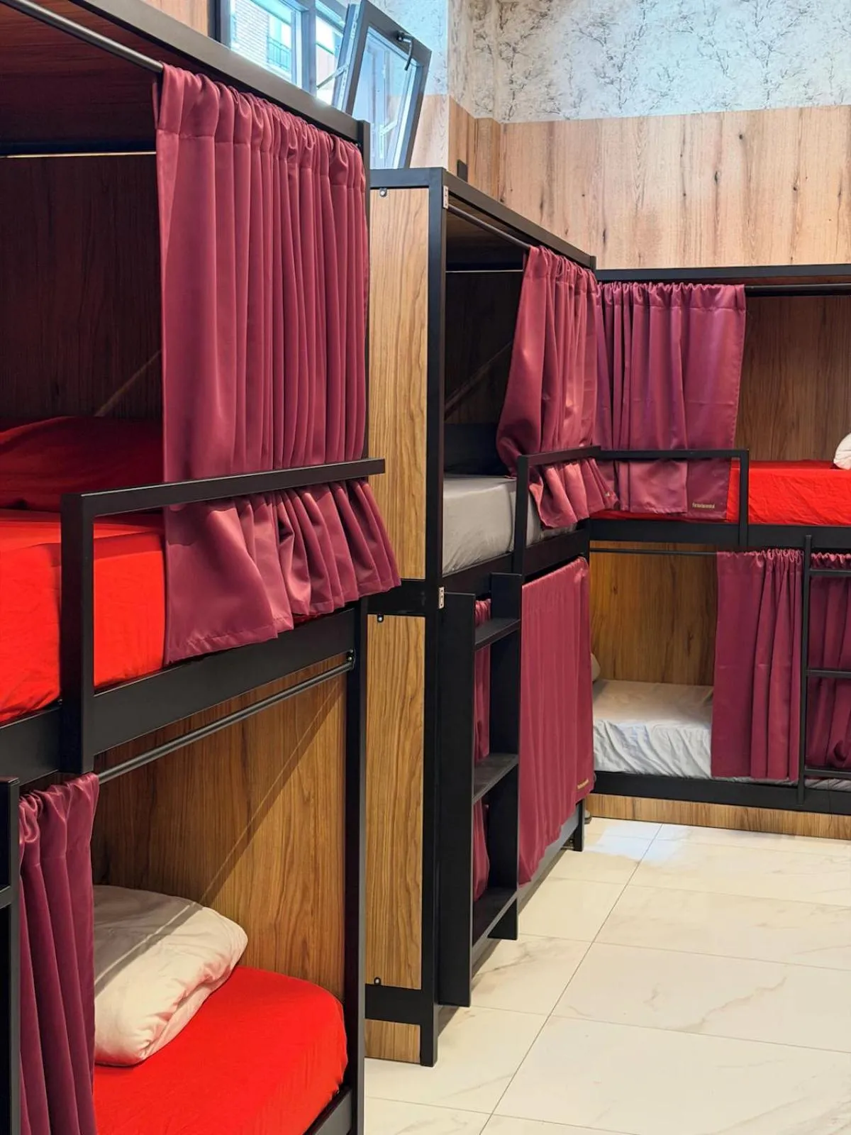 Bedroom, Bed in Senda Hostel Retiro - Atocha & Madrid Centro