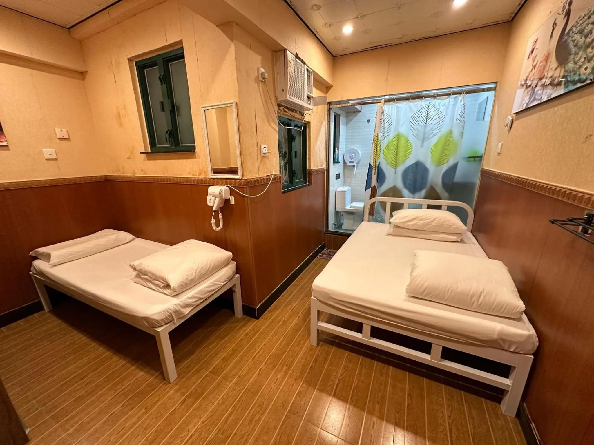 Bed in Hop Inn on Nathan Road