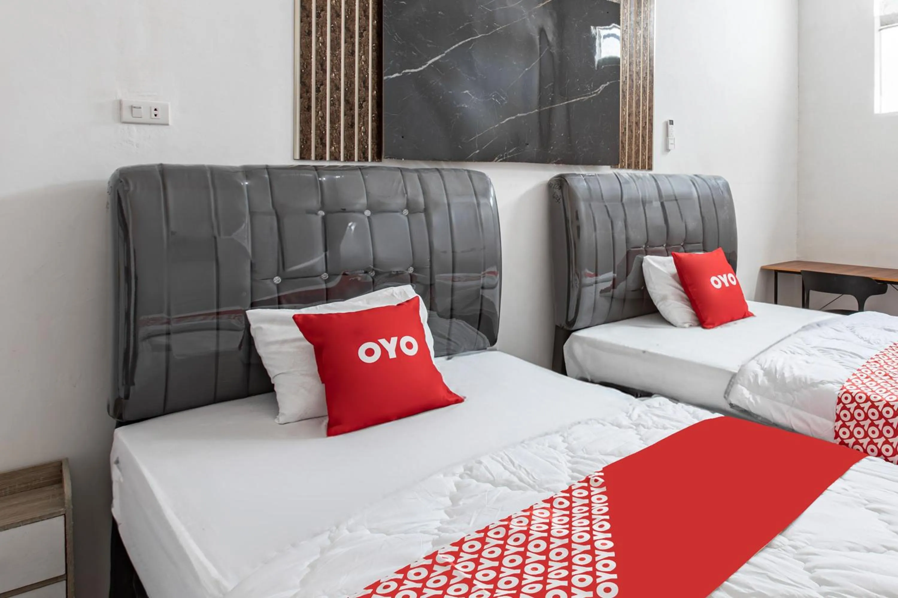 Bedroom, Bed in Hotel O Guest House Maria